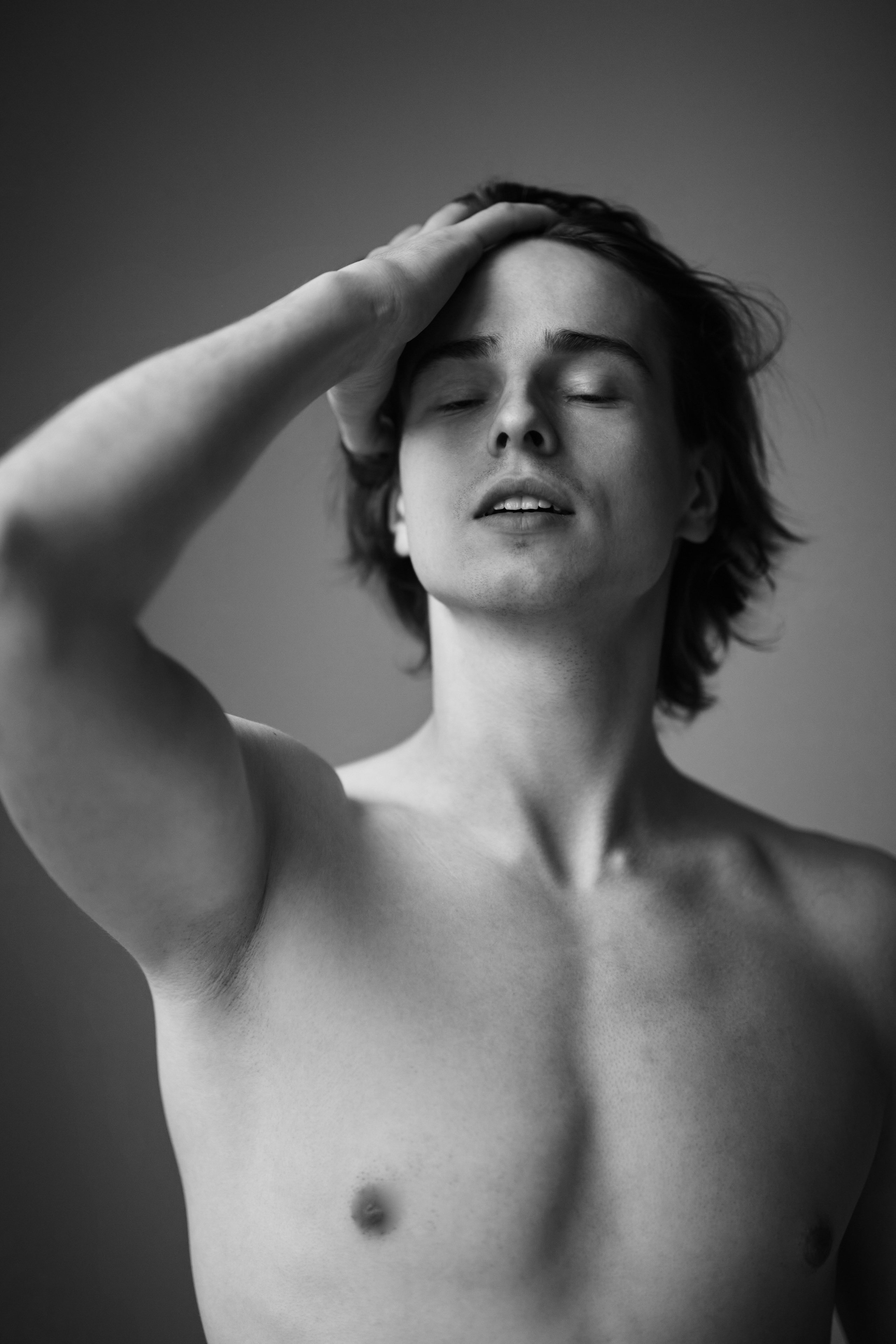 Портретная съемка: красивые портреты на заказ — Студия фотографии. Портретный фотограф в Москве Виталий Пересветов