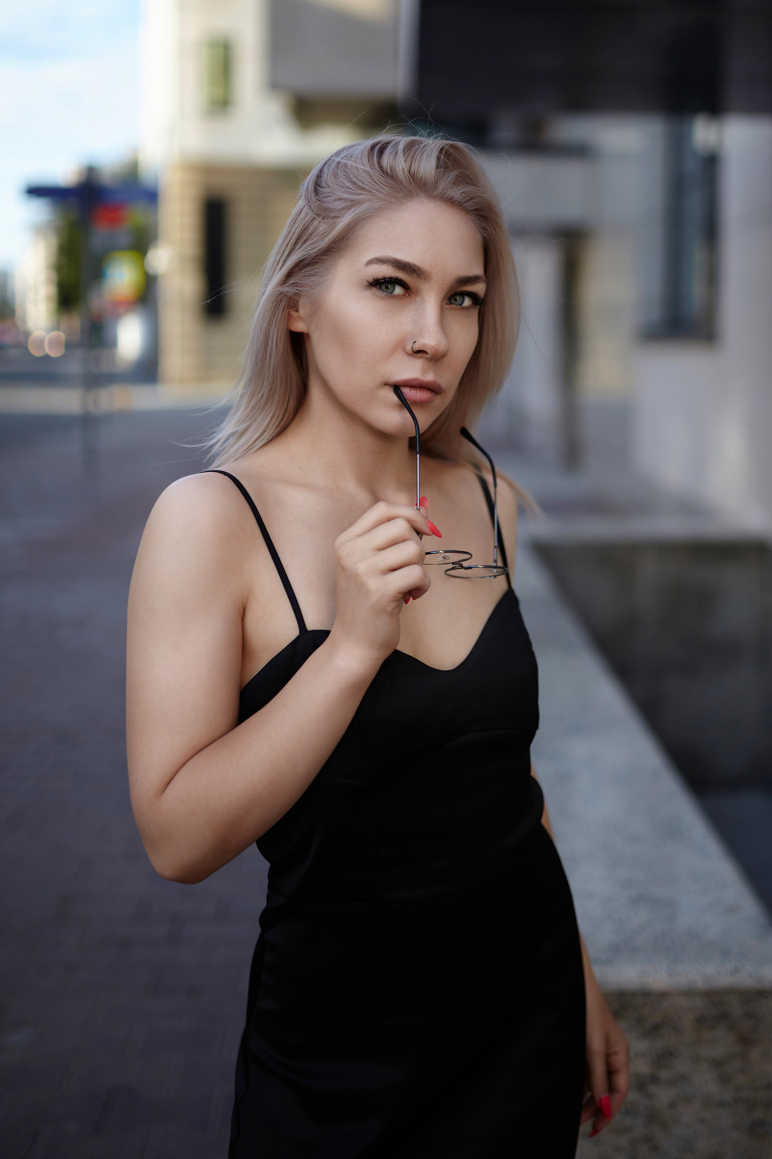 Street fashion с элементами искусства.