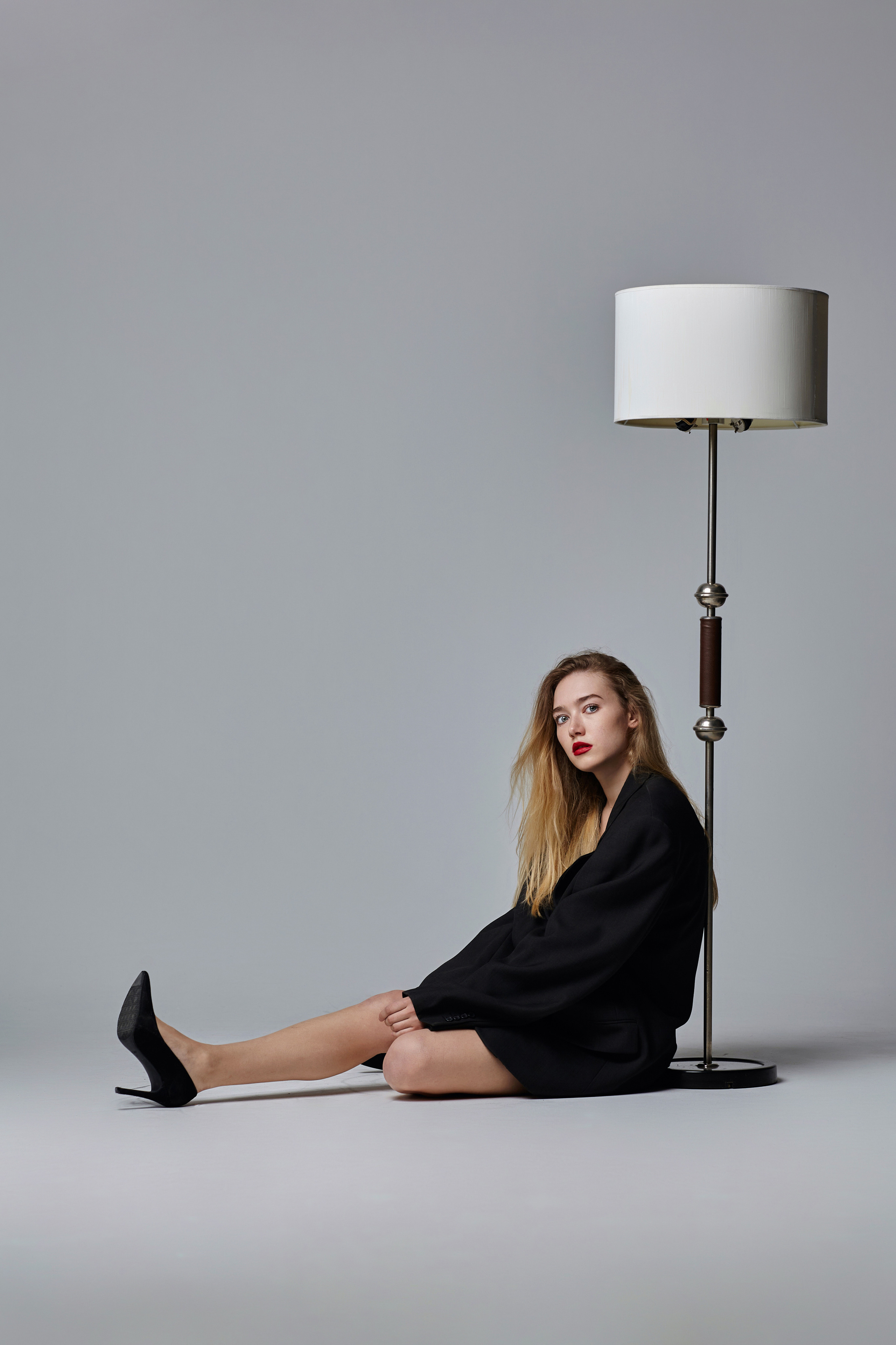 Успешная модель на фотосъемке в Москве.