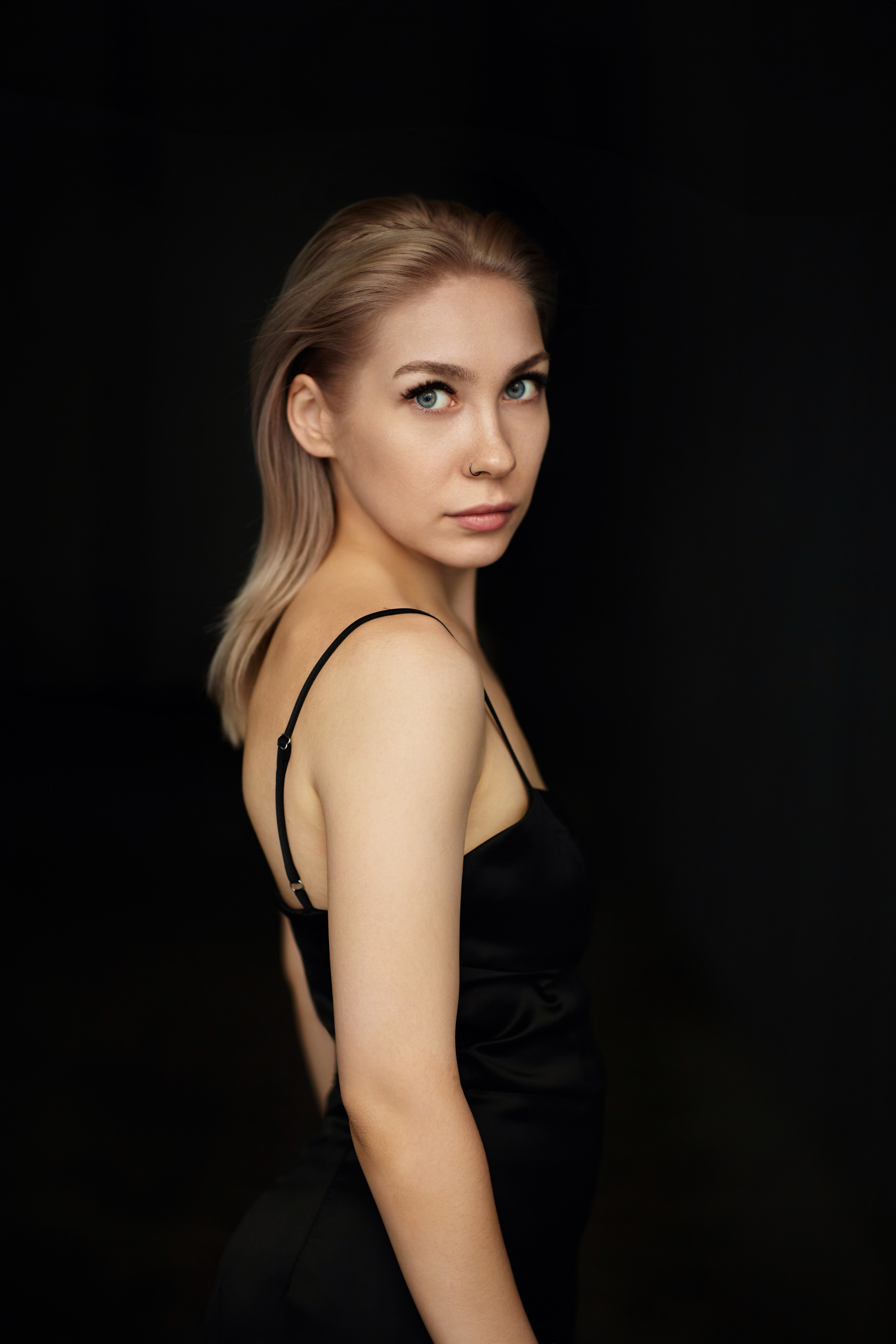 "Уникальная уличная портретная фотосессия Марины. Портретный фотограф в Москве Виталий Пересветов