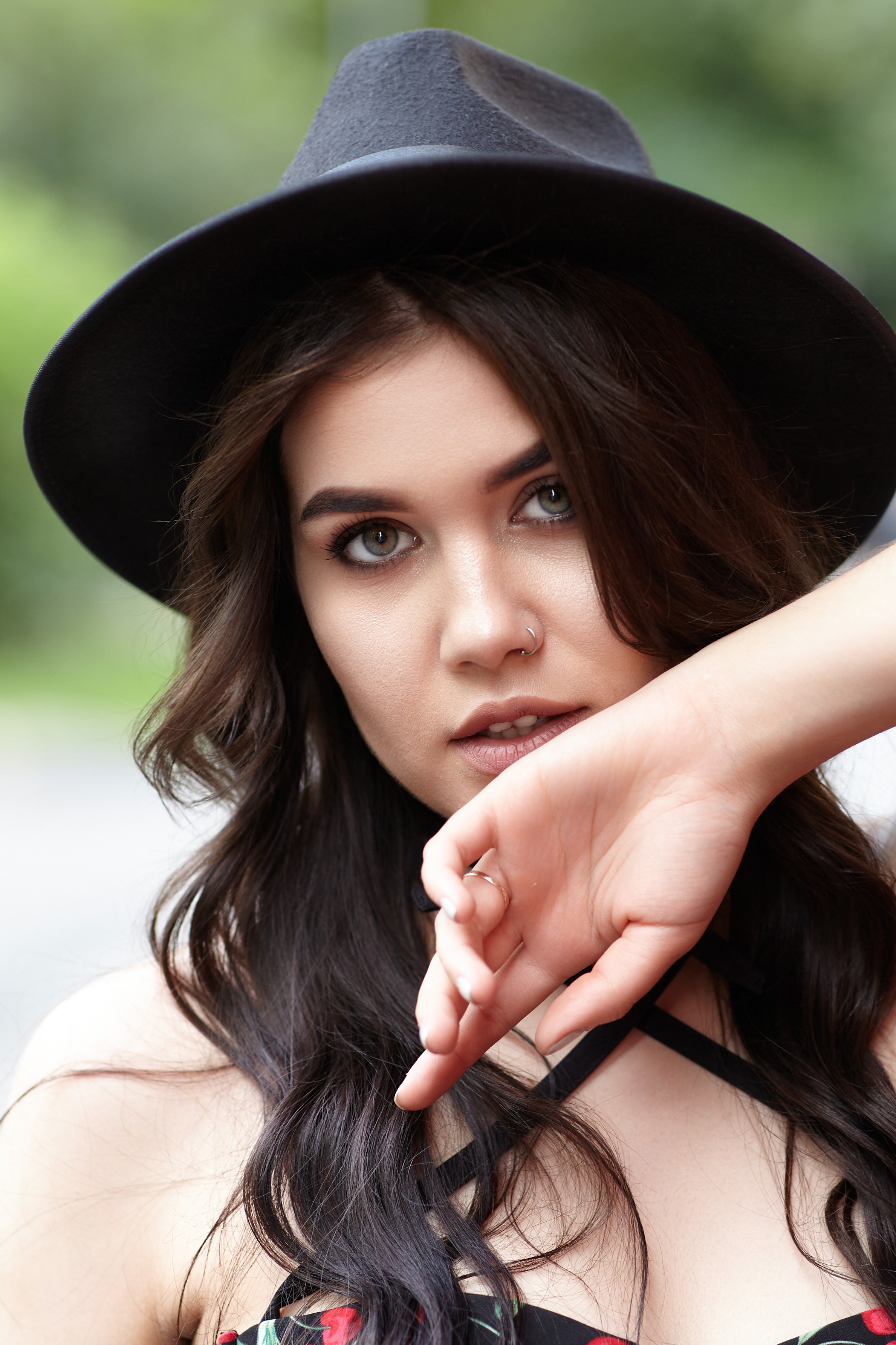 Уличные фотографии с профессиональной моделью.