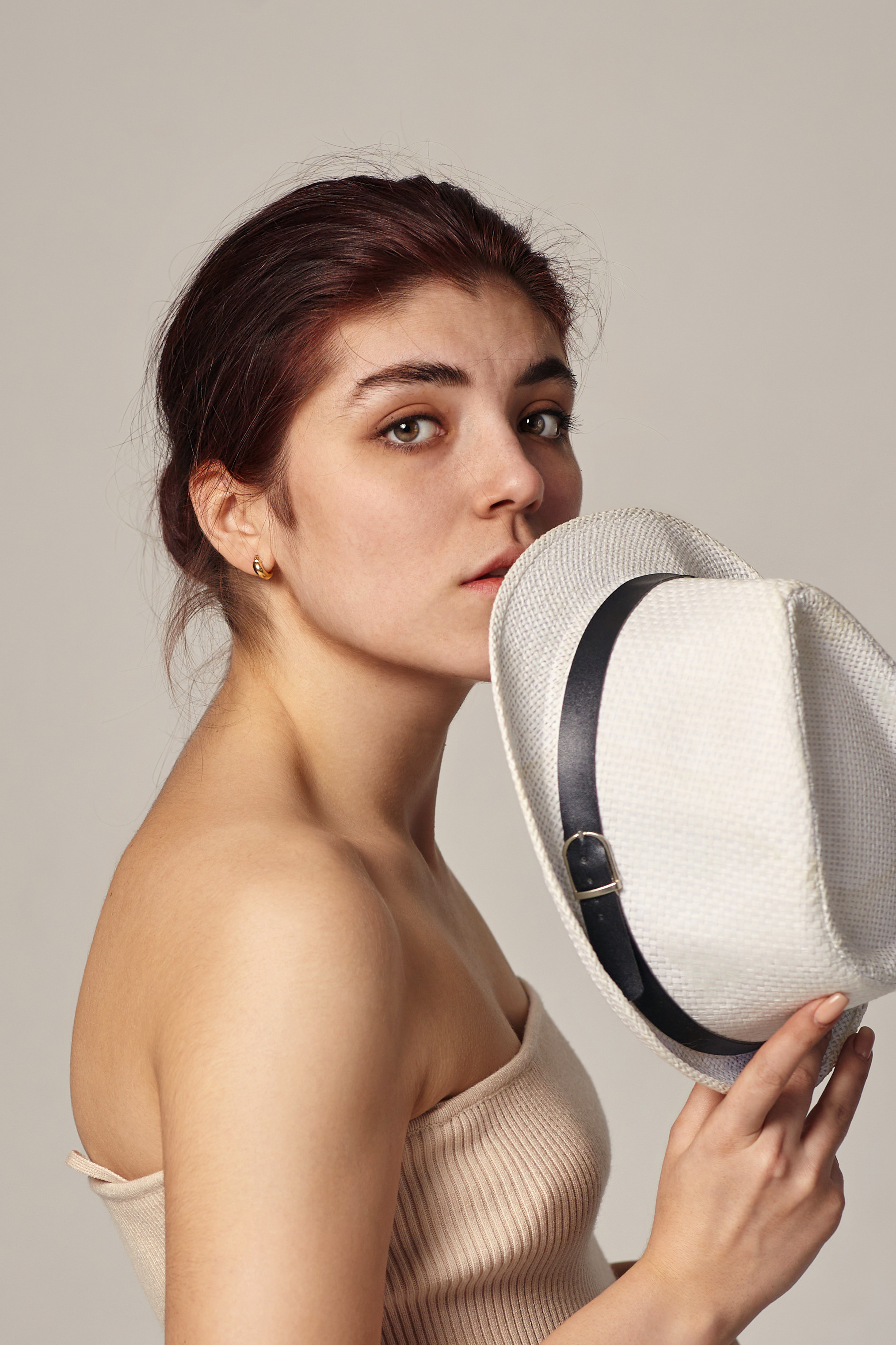 Девушка с харизмой: модельные кадры.