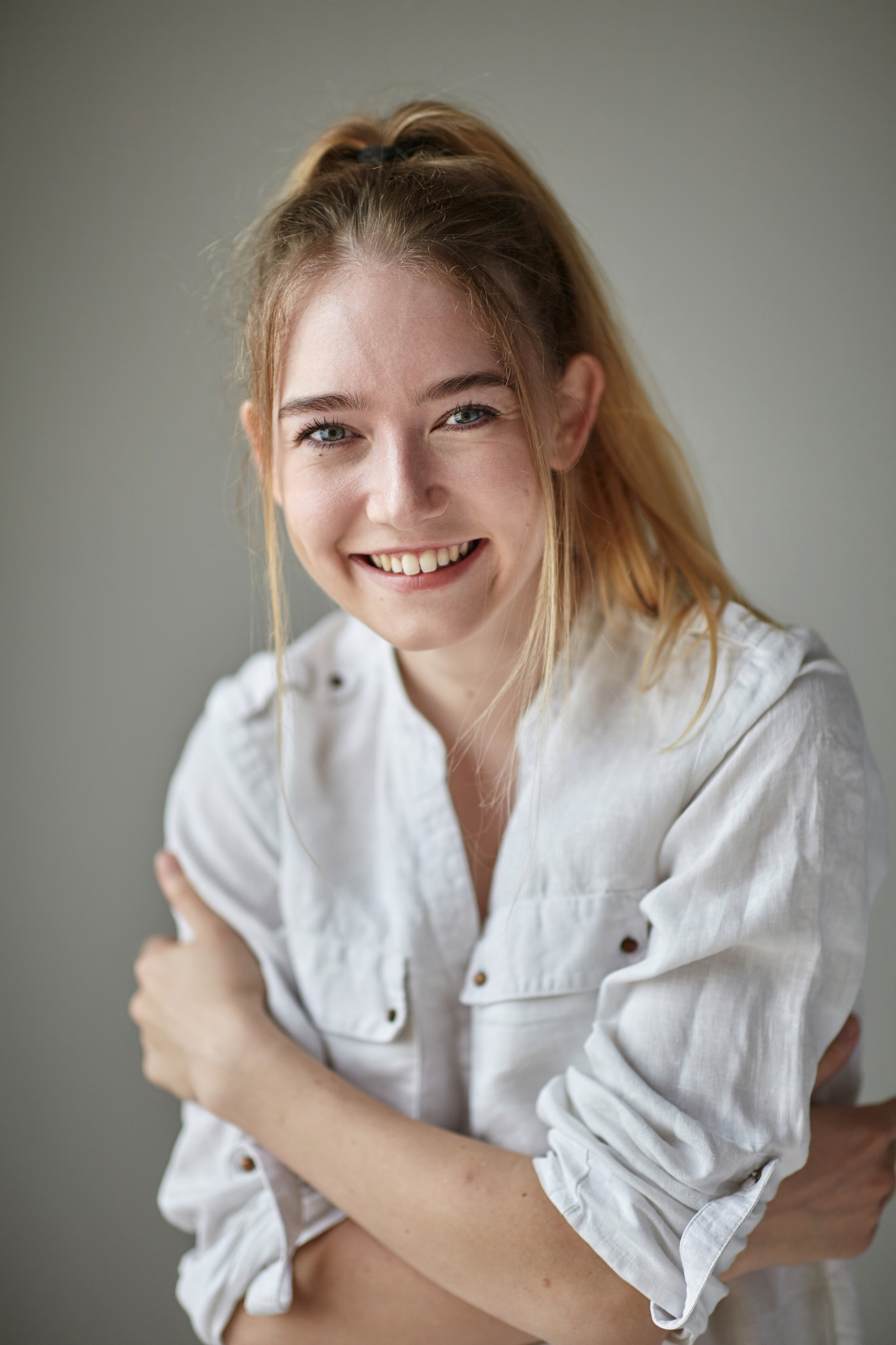 Качественные портреты на студийных сессиях.