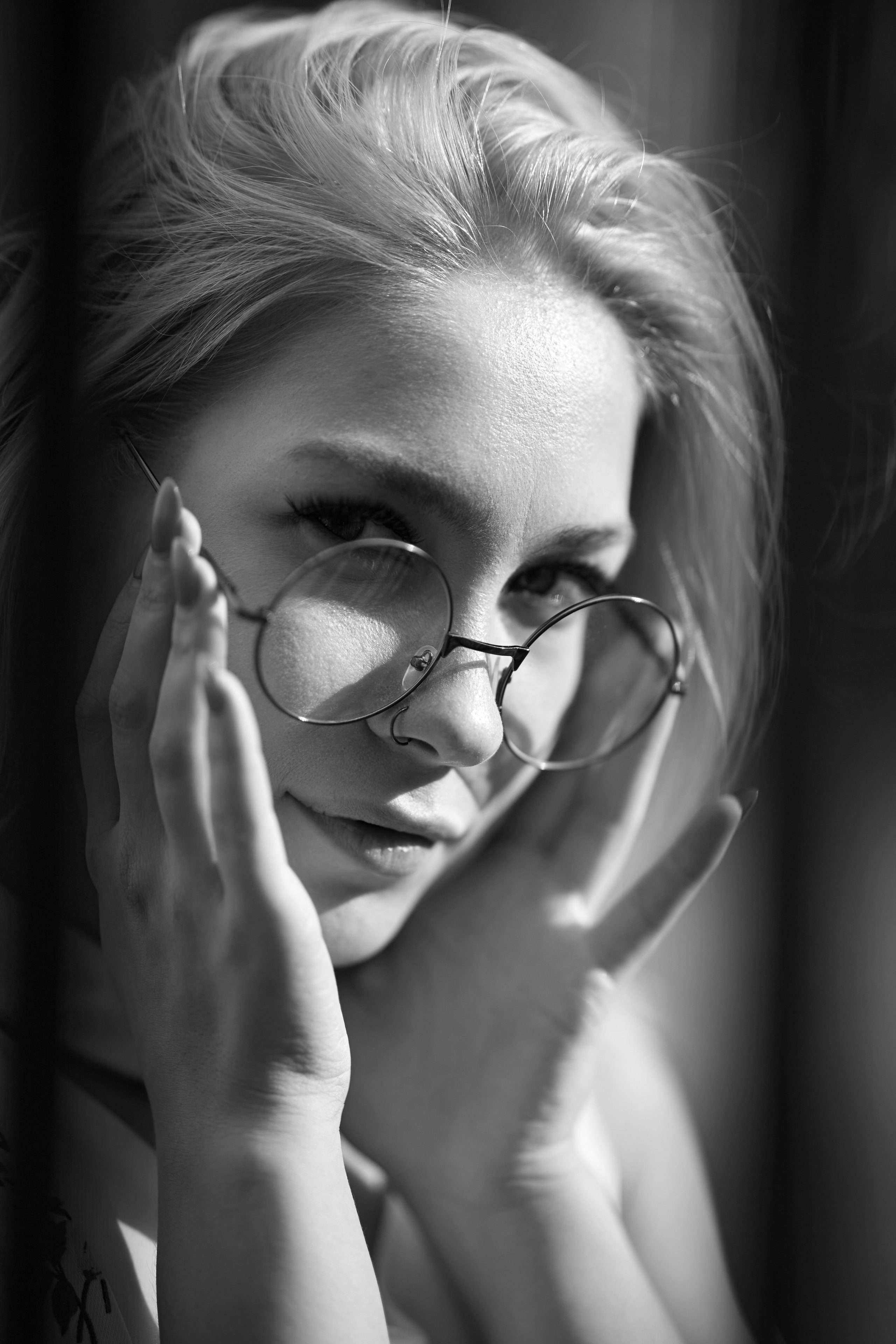 "Уникальная уличная портретная фотосессия Марины. Портретный фотограф в Москве Виталий Пересветов