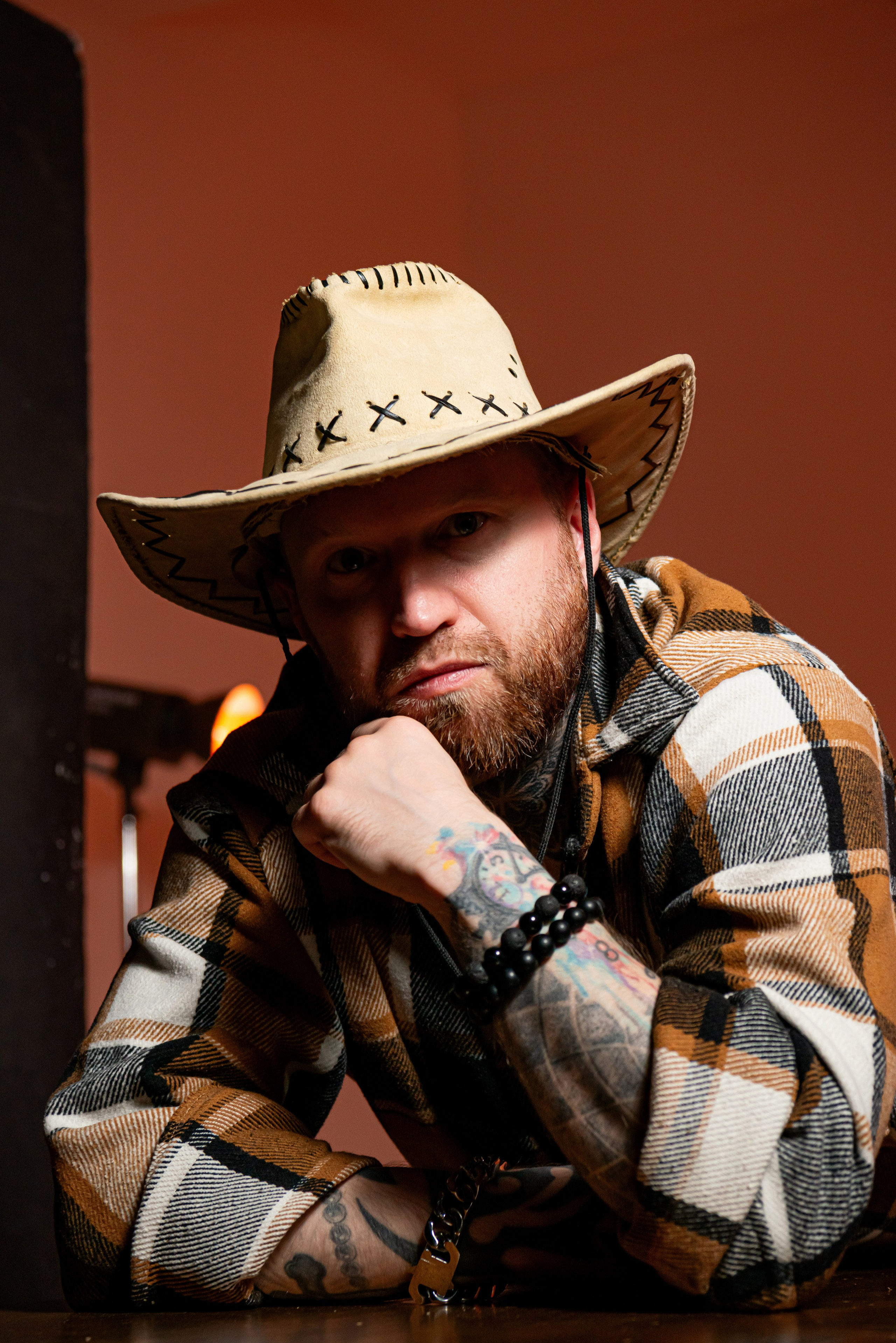 Мужской портрет. Фотография — это миг, который фиксирует вечность