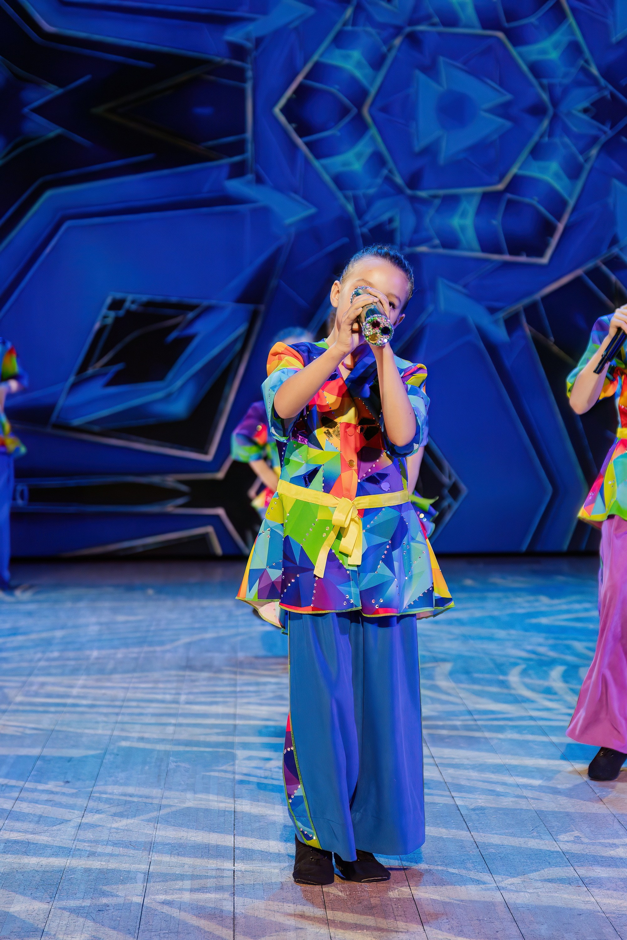 Отчетный концерт Образцового коллектива Алтая театра эстрадной песни «Созвездие». Свадебный и репортажный фотограф Никита Сницарев в Барнауле