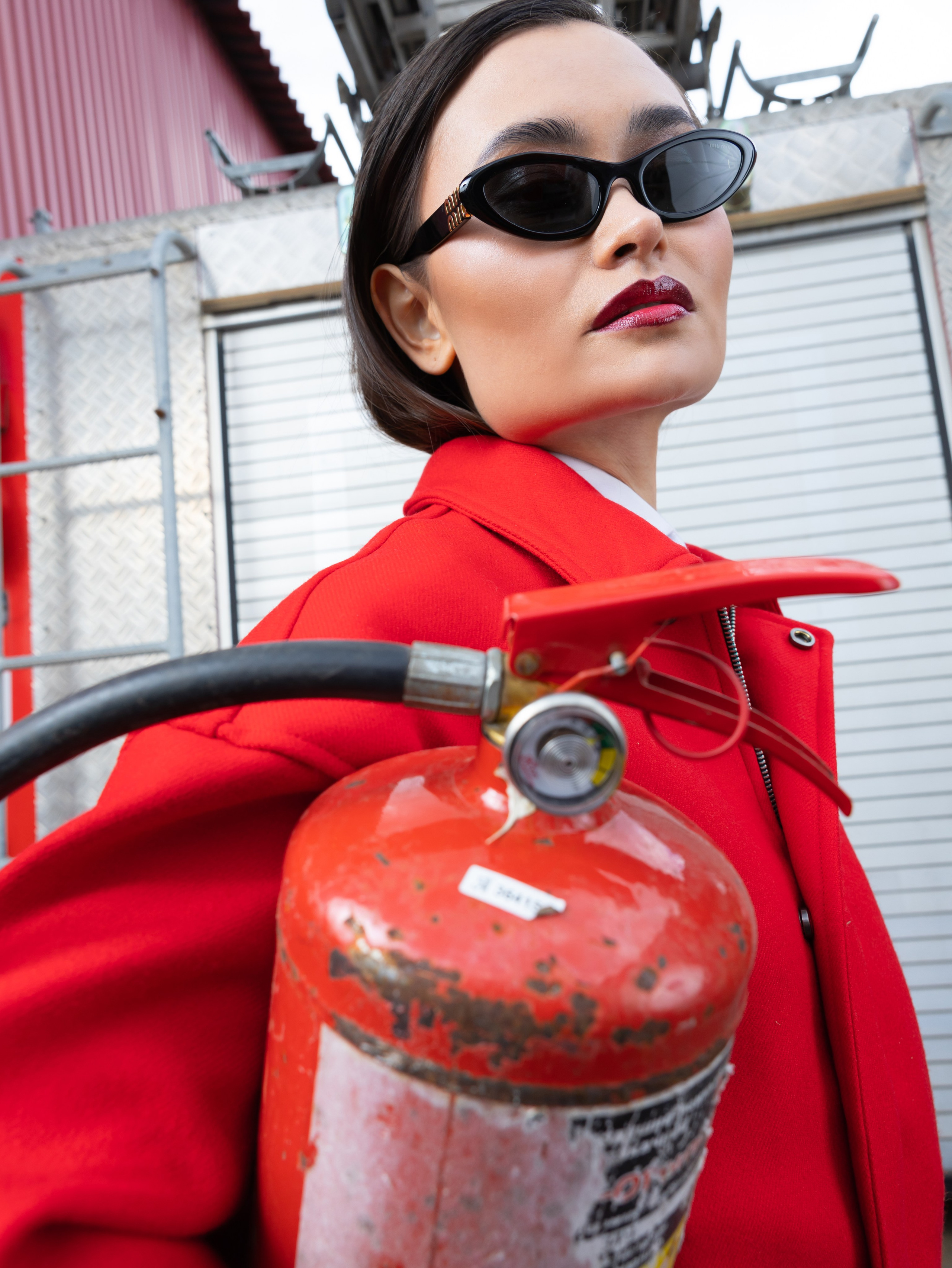 ПОЖАРНАЯ МАШИНА. Елизавета Федотова | фэшн-фотограф
