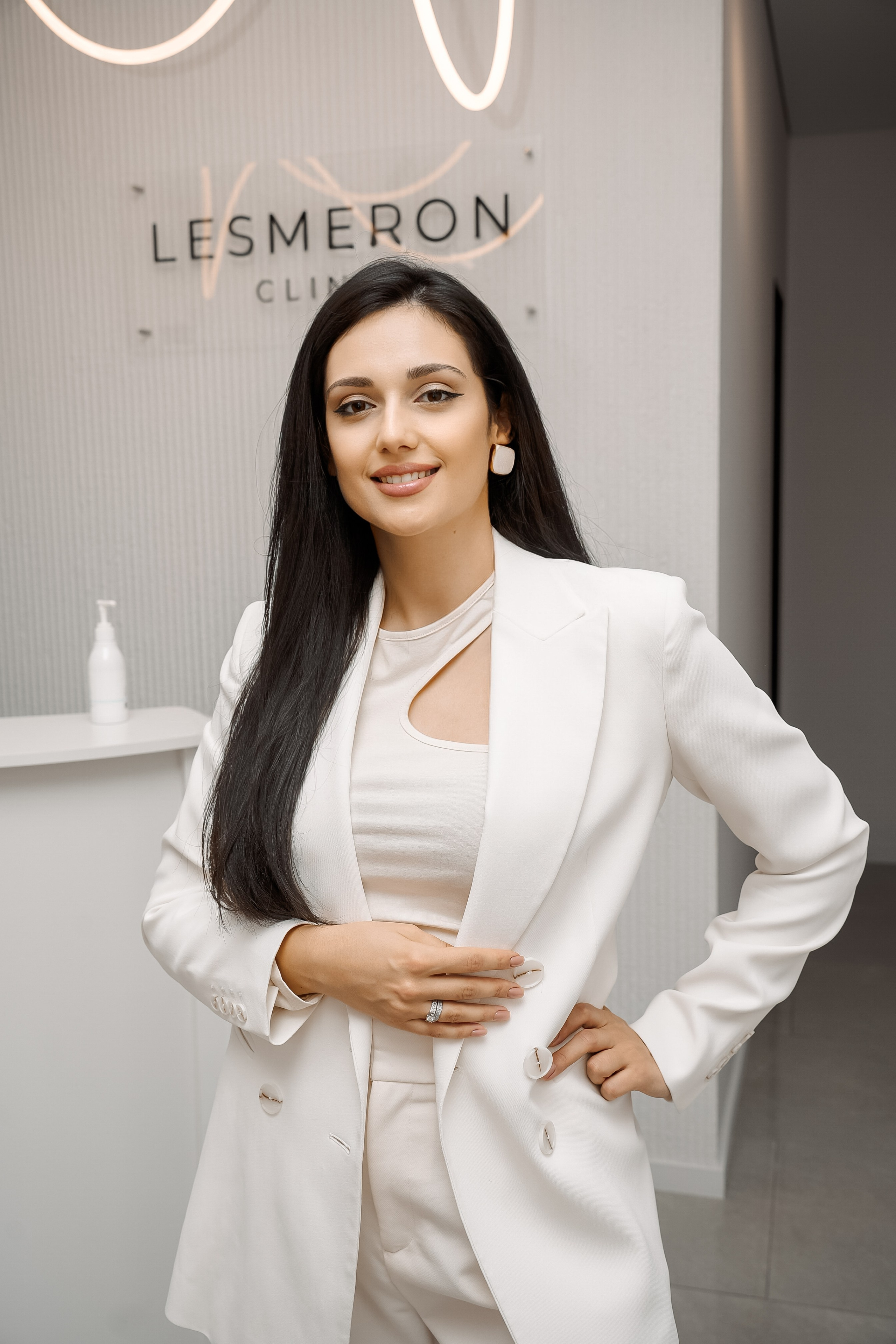 Контентная фотосессия для косметолога. Главная