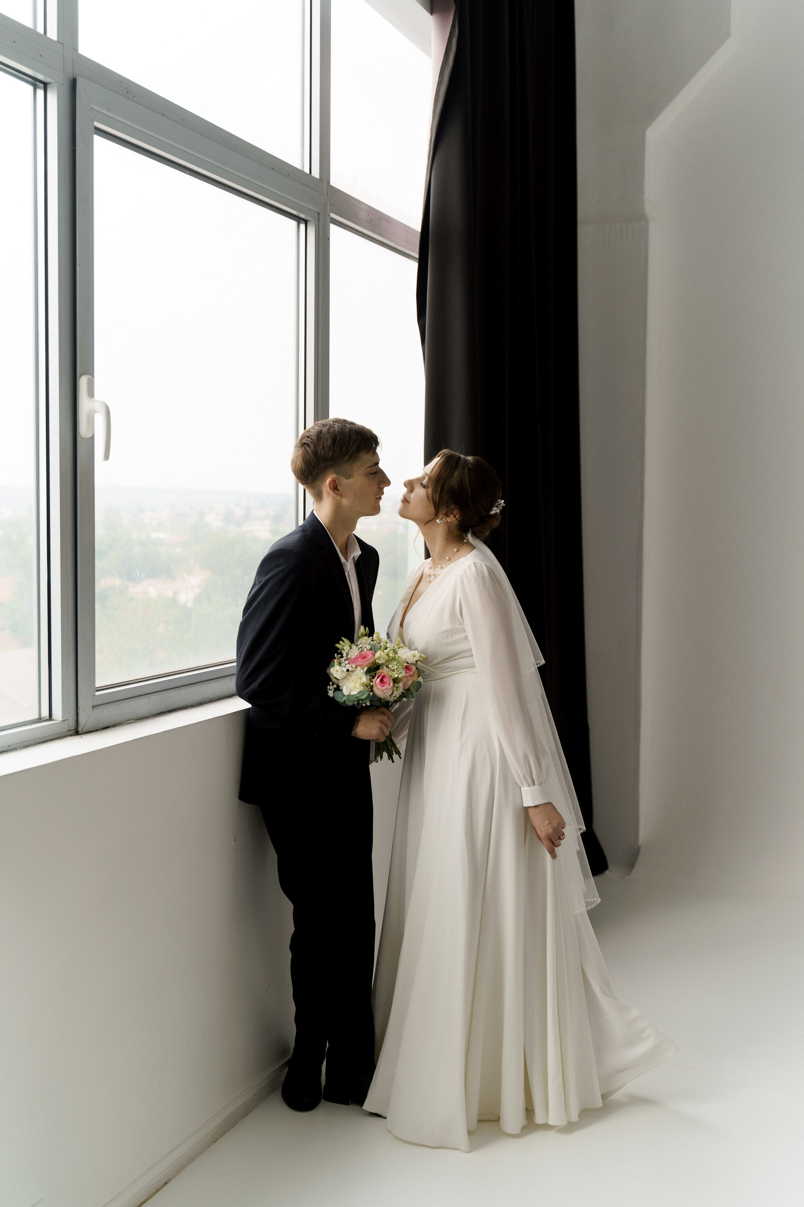 Наш свадебный день. Моменты и истории о вас настоящих