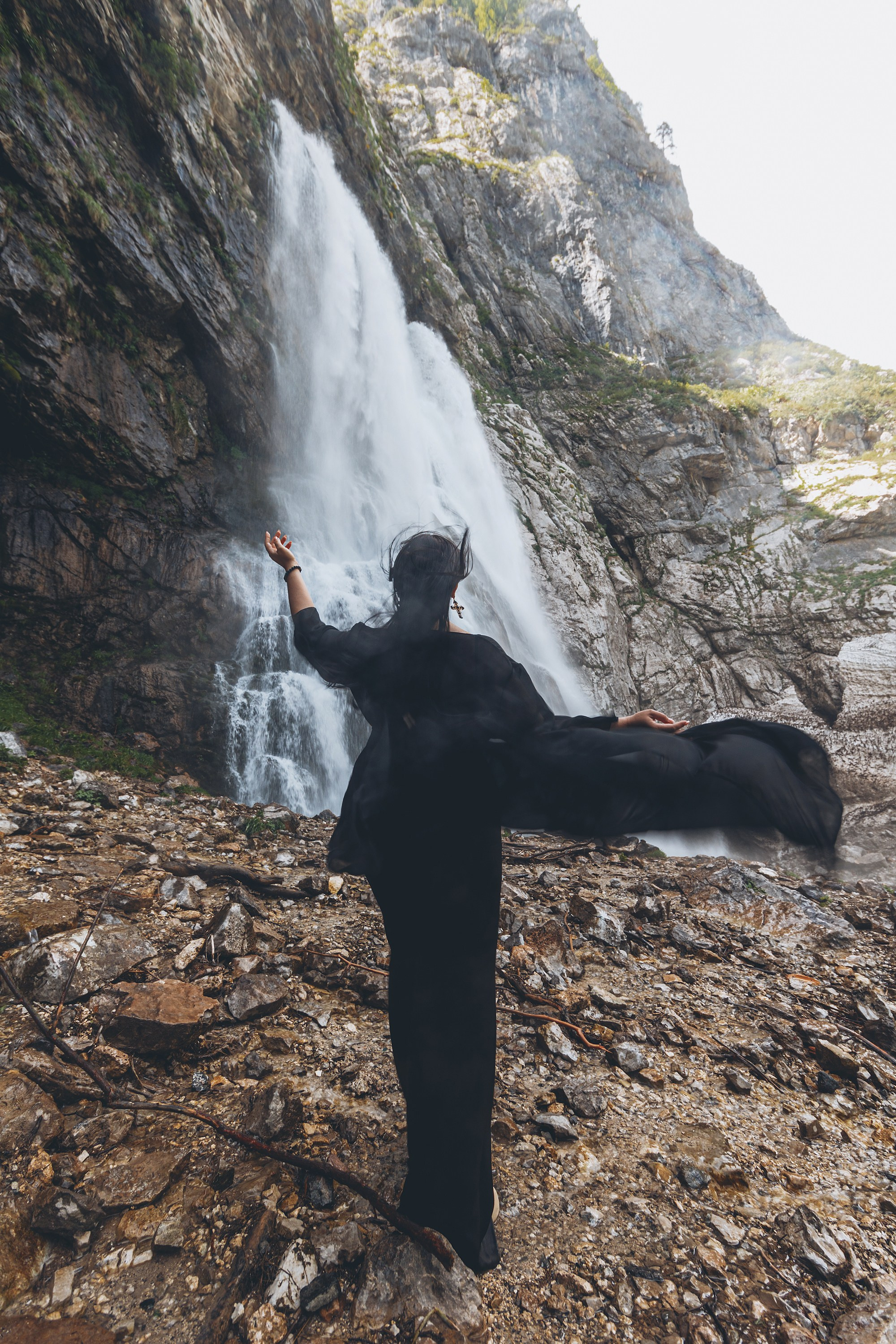 Водопад Гега 15 000т. RetroChic Фото