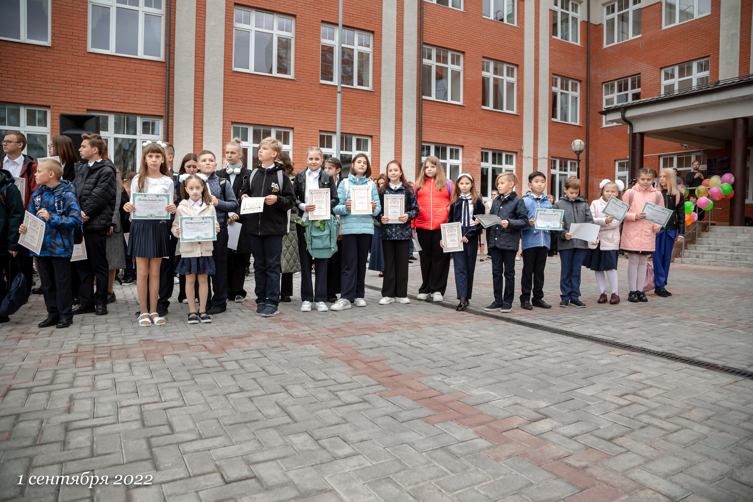 Репортаж в школе на 1 сентября. GagarinProArt