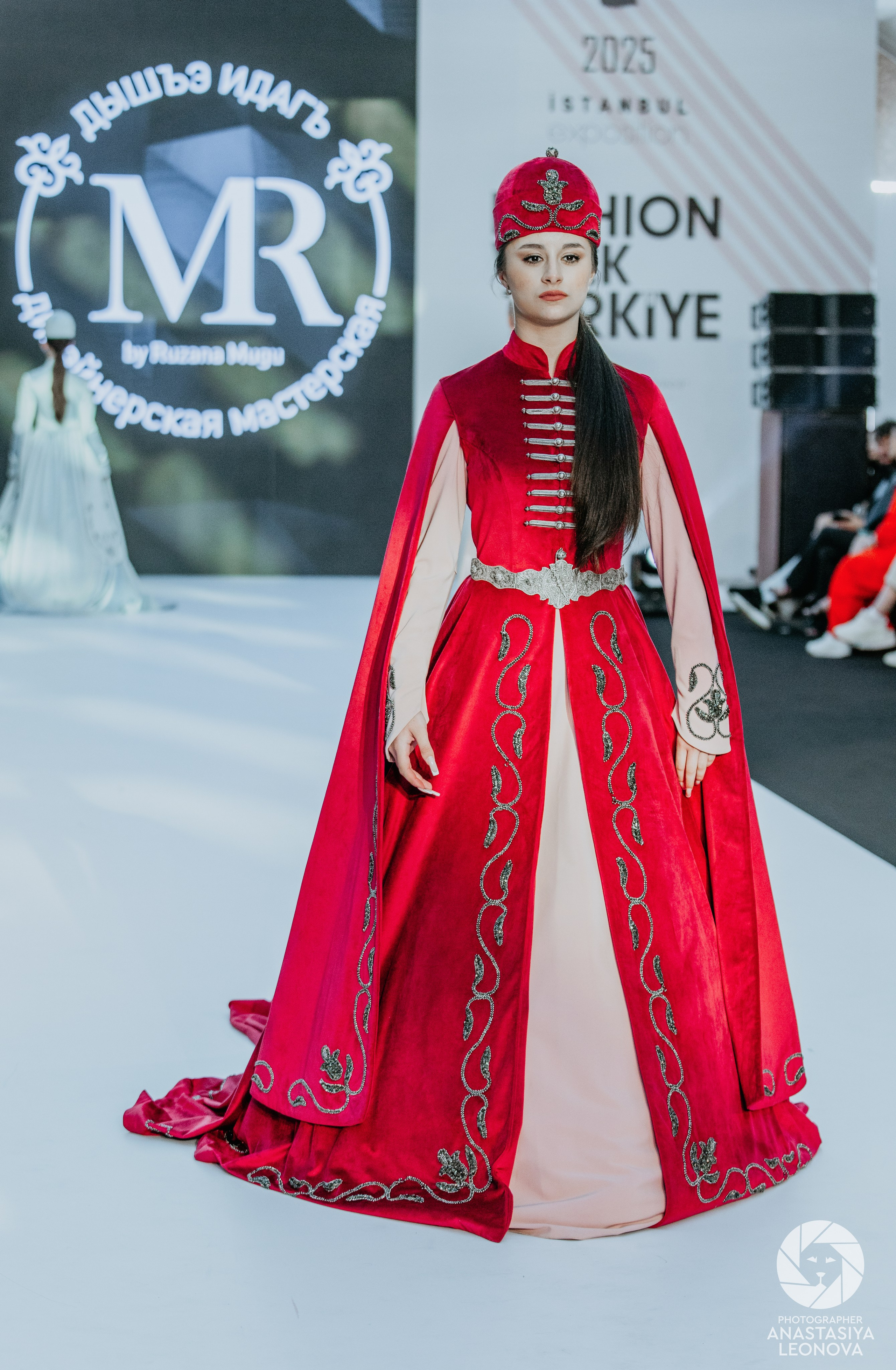 Fashion Week Türkiye [spring, 2025]. Anastasia Leonowa