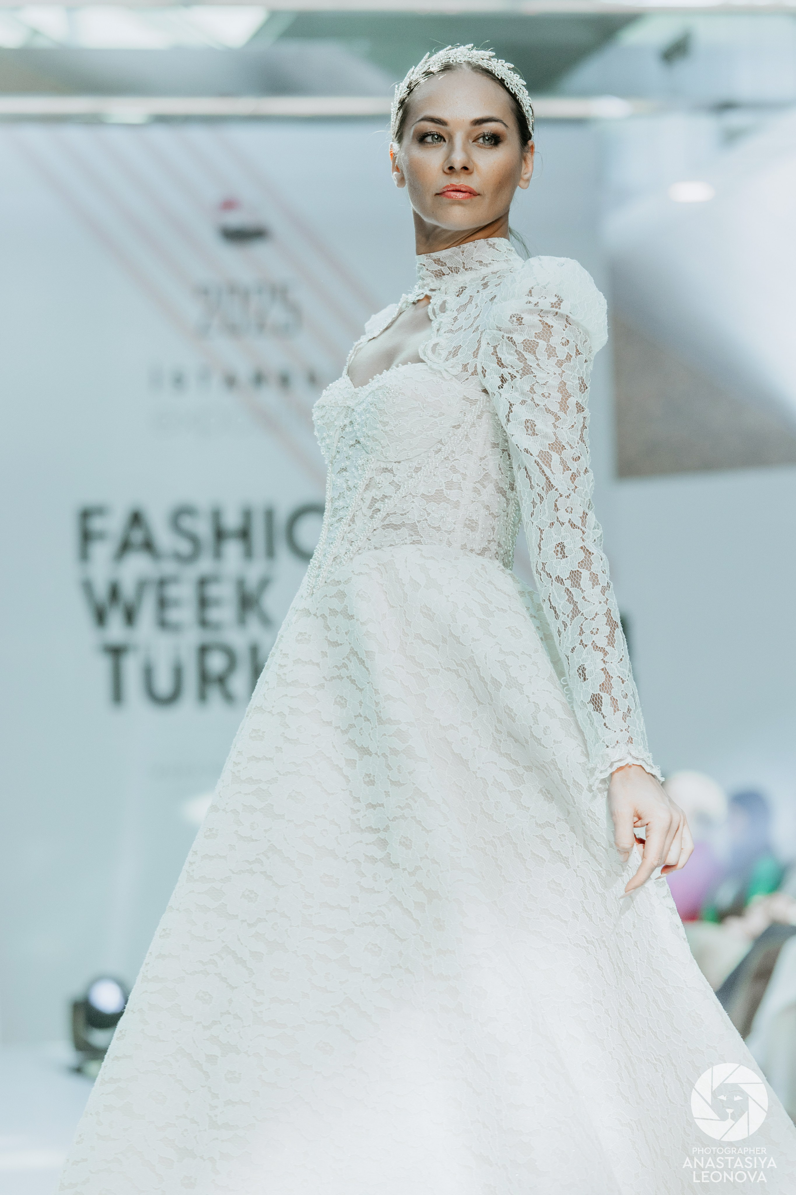 Fashion Week Türkiye [spring, 2025]. Anastasia Leonowa