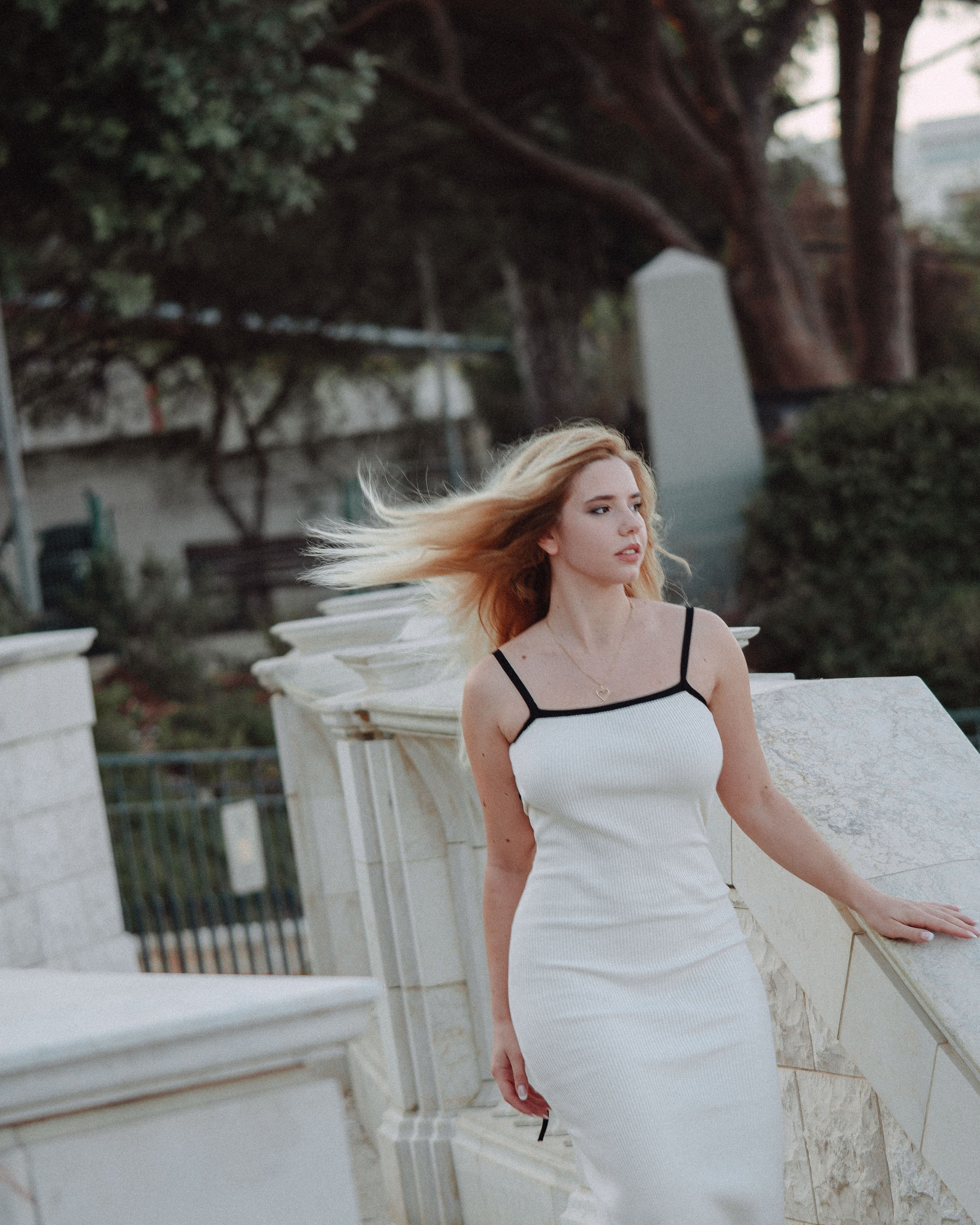 В цветущем саду. Портретный и свадебный фотограф в Москве Финкельштенй Анна