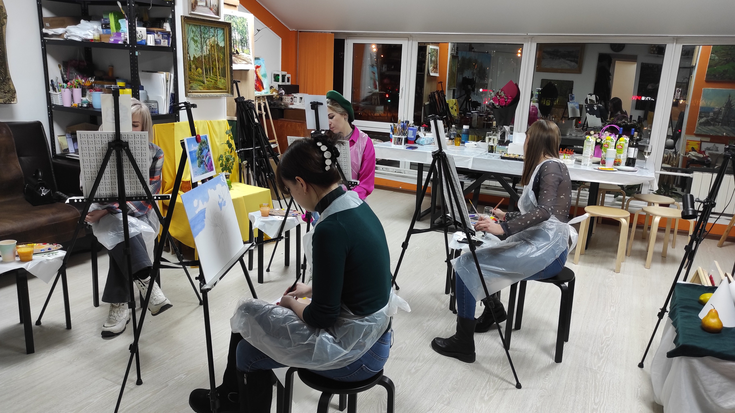 Арт-вечеринки. Арт-вечеринки и мастер-классы в Москве для взрослых и детей