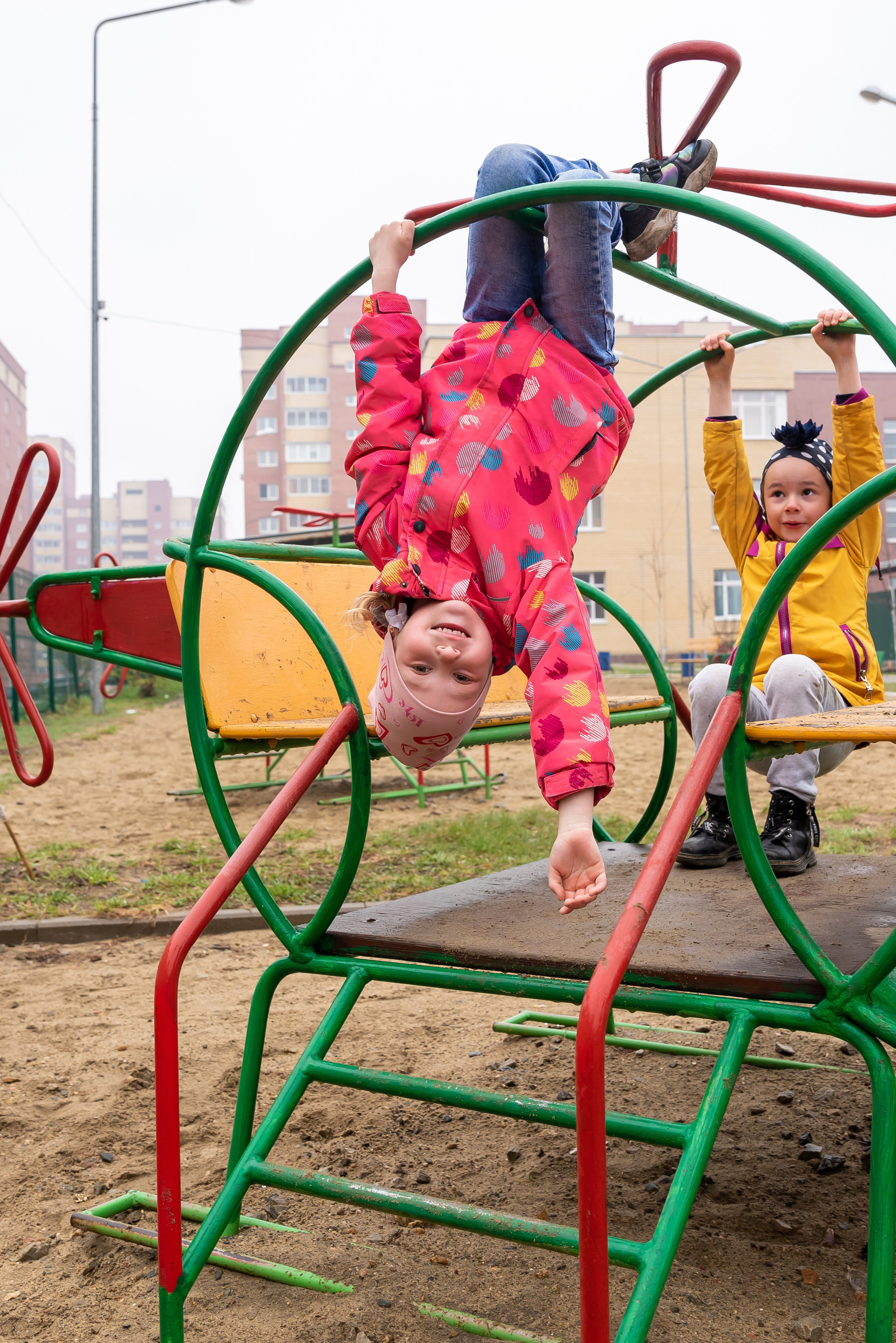 Фотосъёмка на прогулке. Детский фотограф в Екатеринбурге и Берёзовском Евгений Кондаков
