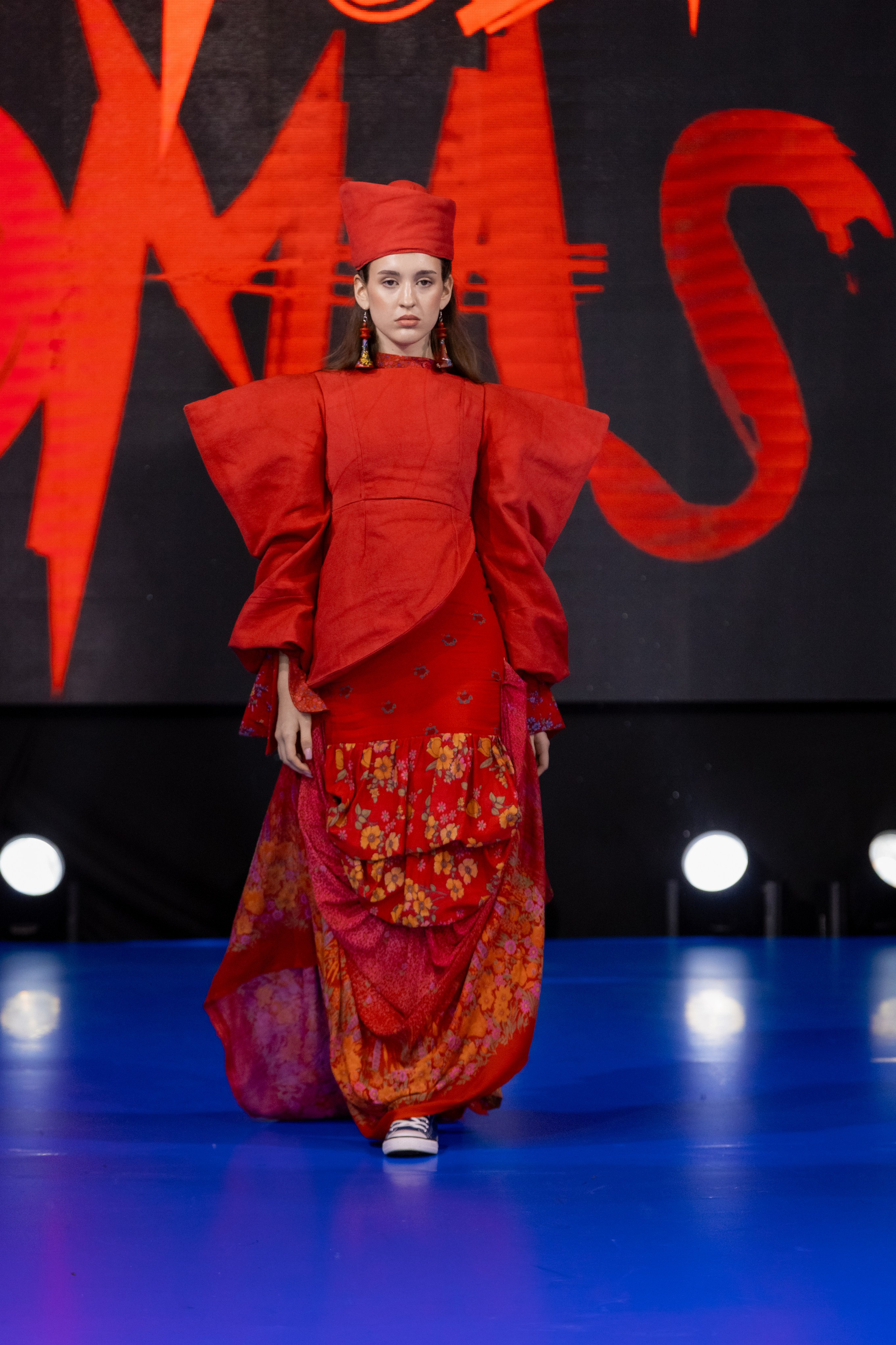 Подиум Volga Fashion Show 2025 в Ростове-на-Дону. Фотограф в Ростов-на-Дону Виктория Савчук