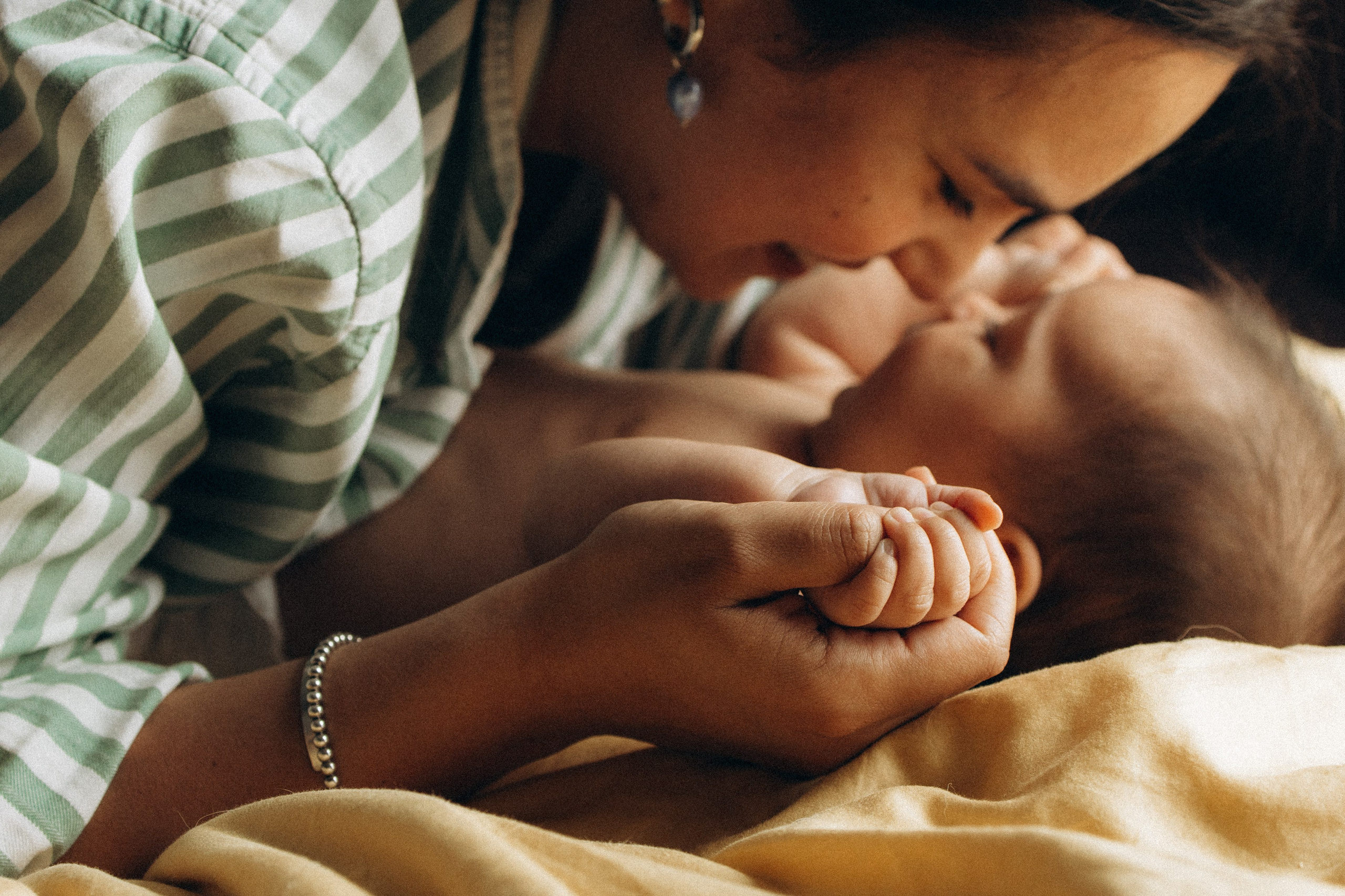 Baby-Shooting zu Hause. Fotografin in Erlangen, Nürnberg und Umgebung