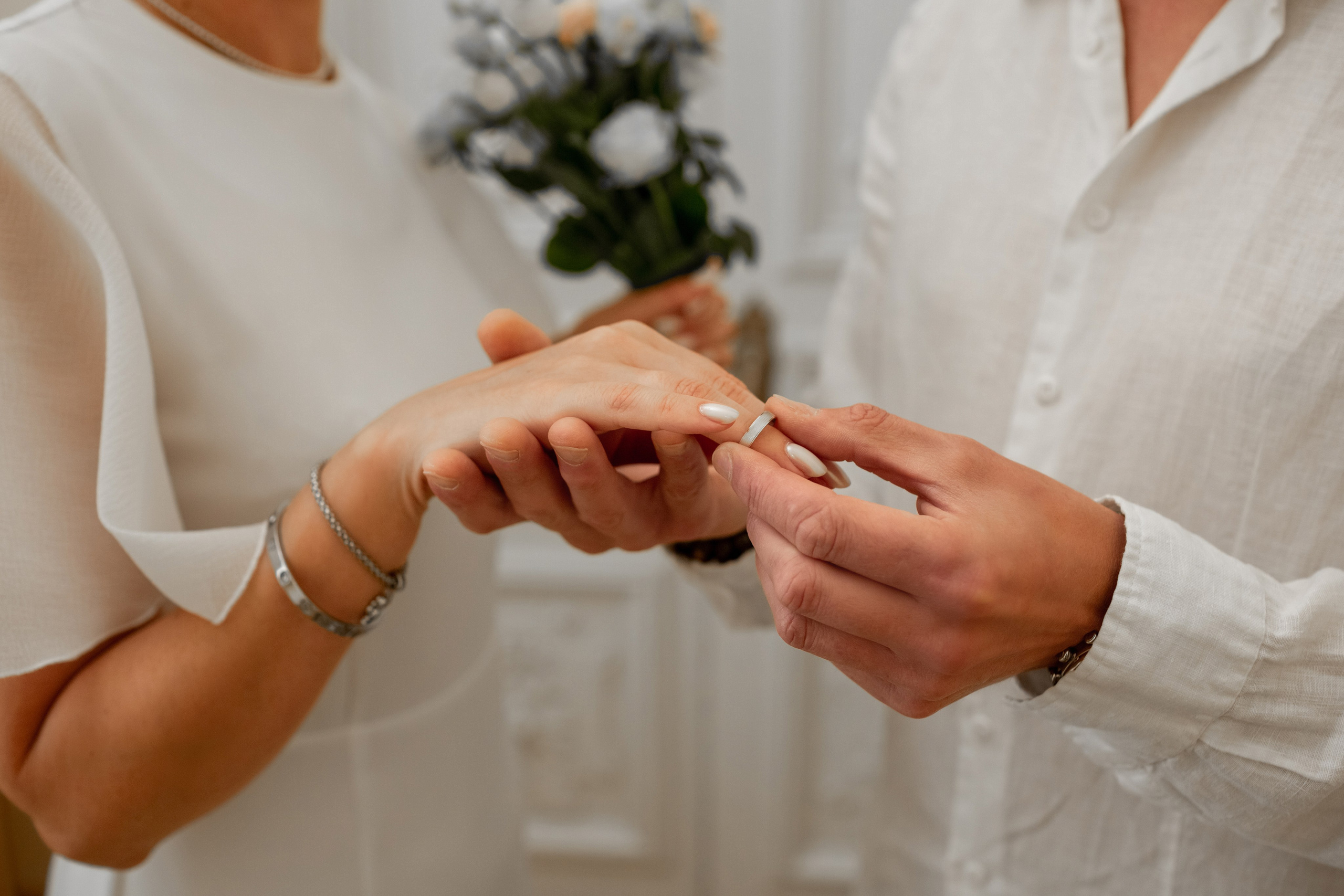 Свадебная фотопрогулка по улицам Петербурга. Свадебный фотограф Кирилл Белый