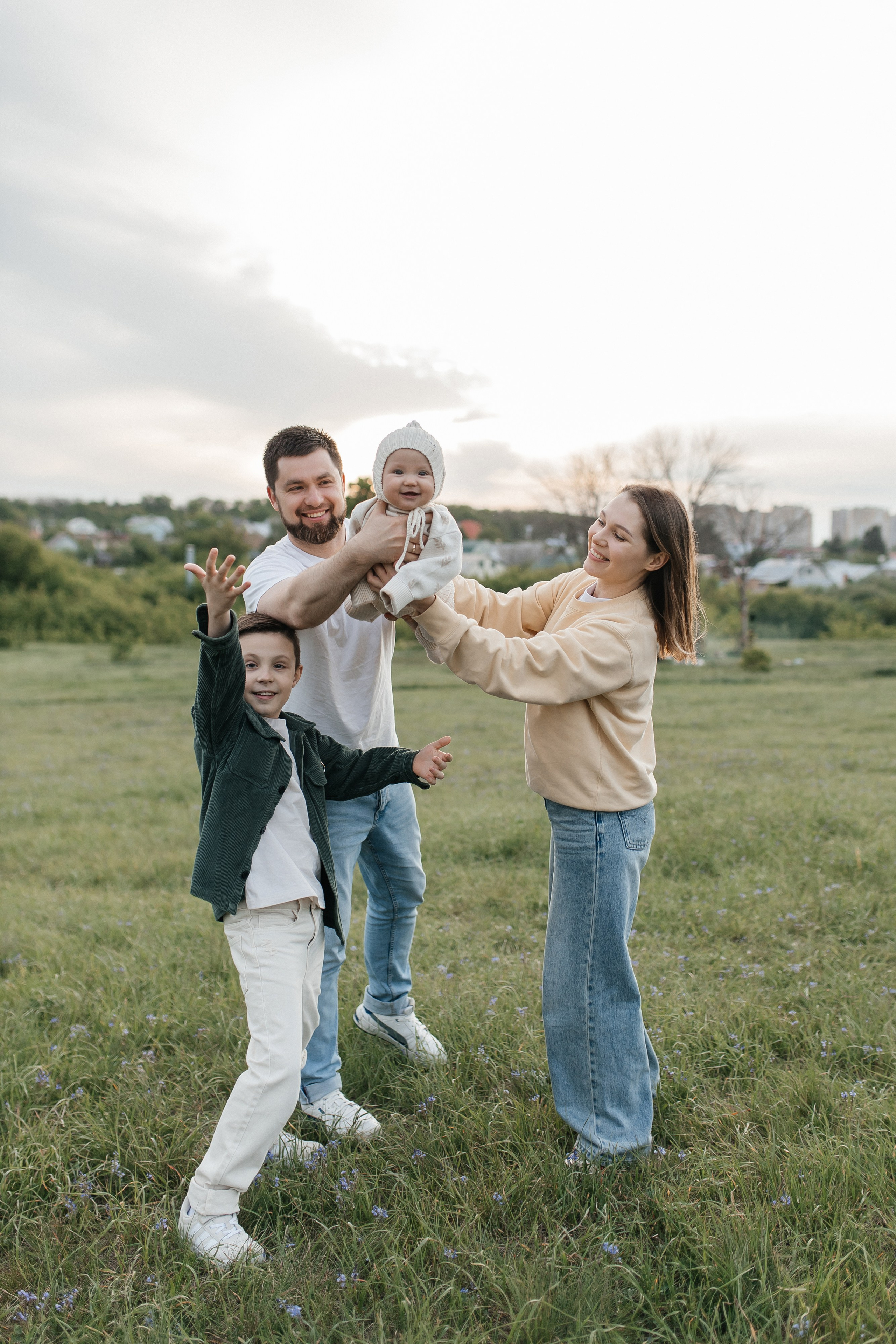Поле, лето и любовь. Семейный и свадебный фотограф в Тамбове Ксения Плотникова