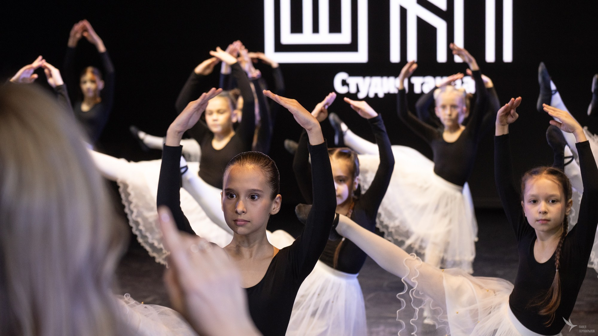 Отчетный концерт студии танца «ШАГ». Репортажный фотограф в Казани Павел Серпокрылов