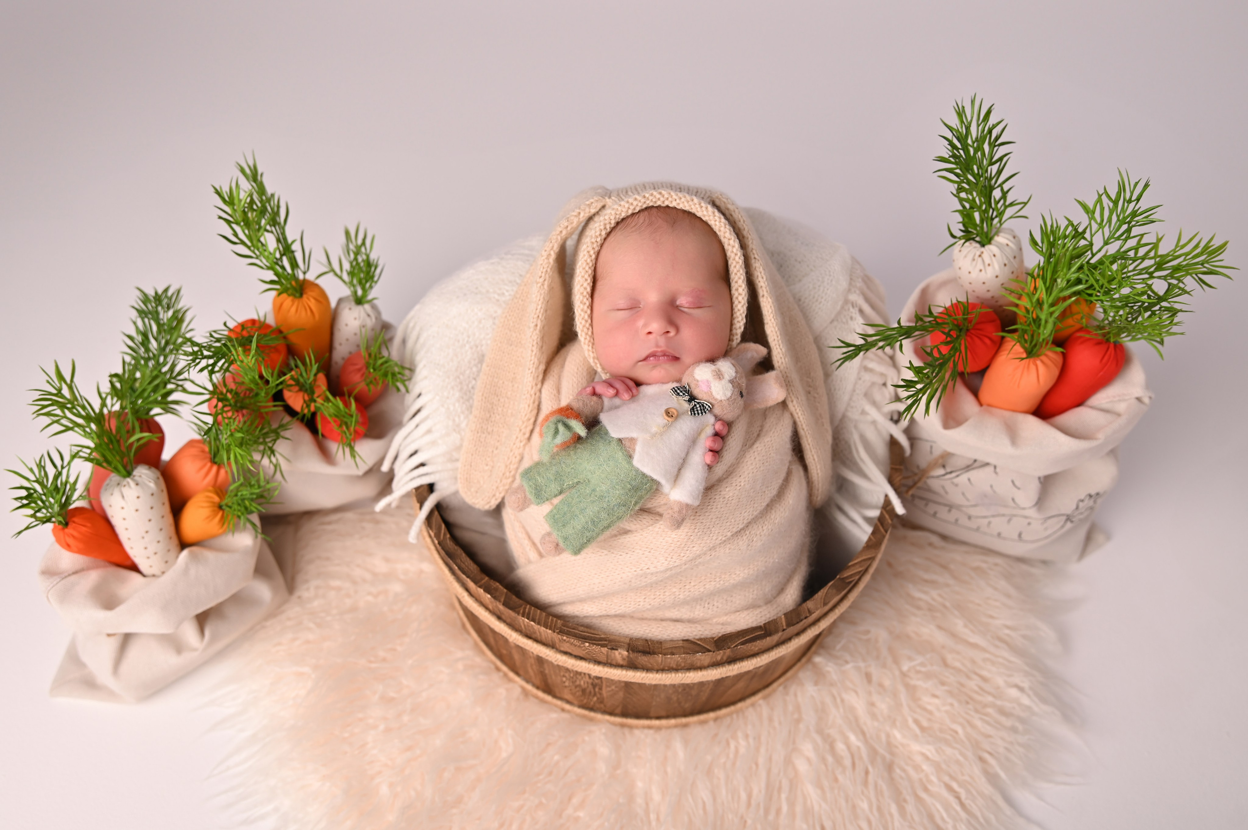 Эсмира 13 дней ньюборн. Фотограф Новорожденных и семейный Элла Огай г. Сатпаев