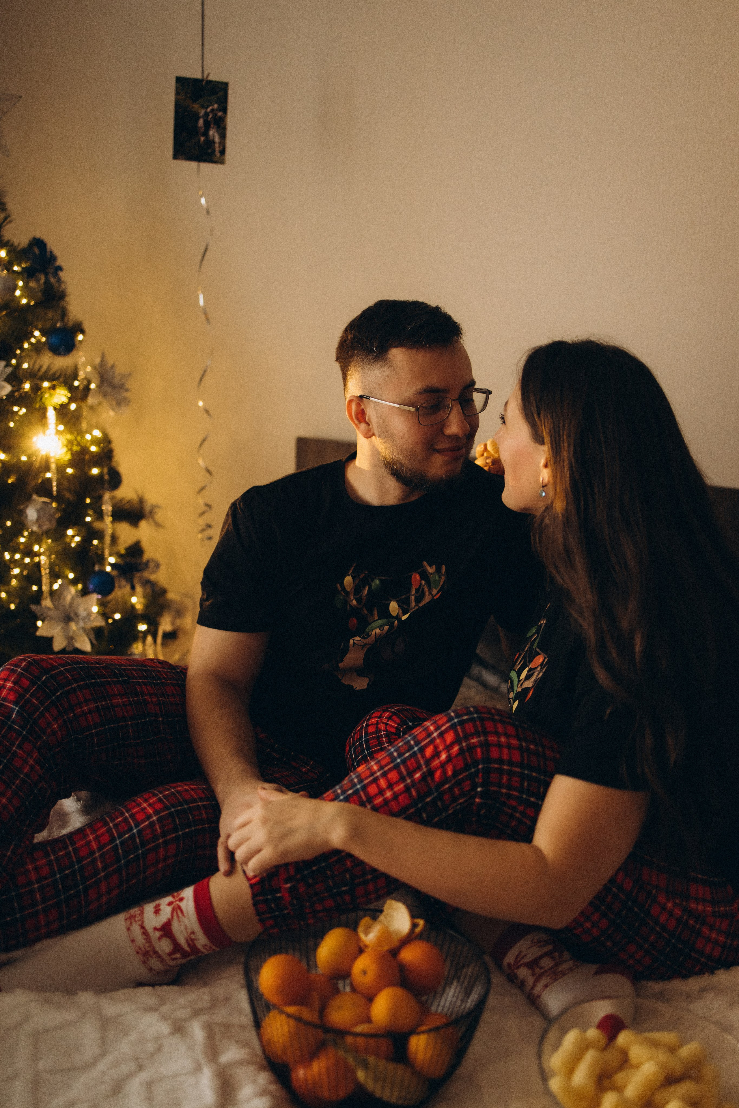 Новогодняя домашняя семейная фотосъемка (21.12.2024)г.Жуков (Калужская обл.). Надежда Стар семейный и церковный фотограф в Жукове и Калужской области