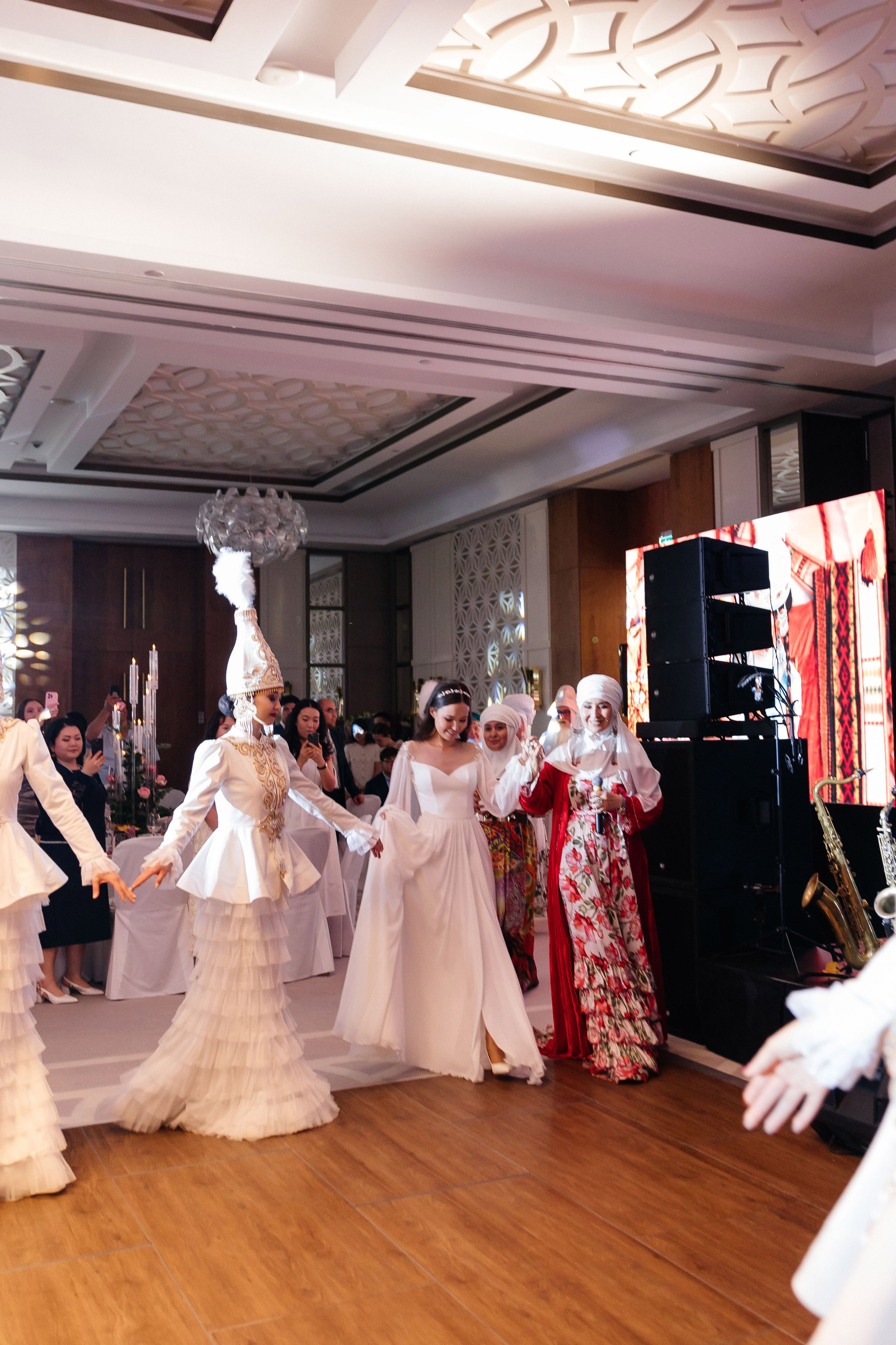 Alina Uzatu. Профессиональный фотограф в городе Астана/Алматы Даурен Сембаев