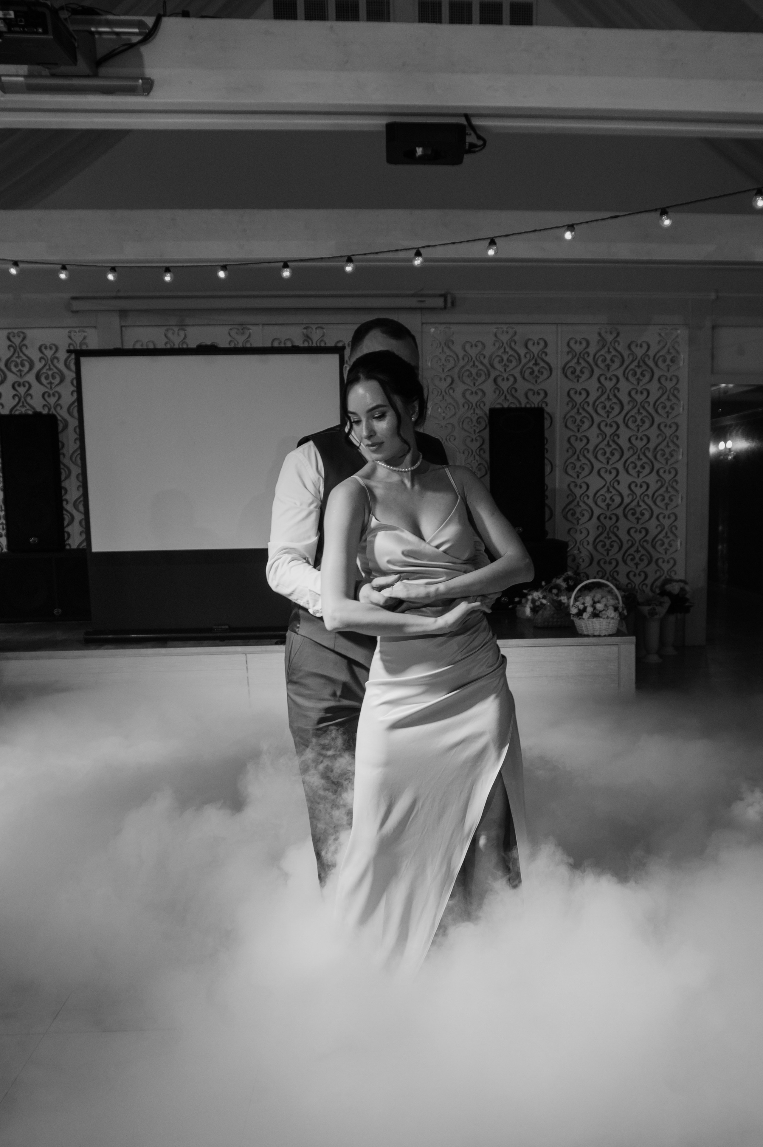 Галерея со свадьбы в Твери, красивая пара в Домотканово. Свадебный фотограф в Твери, Москве и Санкт-Петербурге Денисова Екатерина