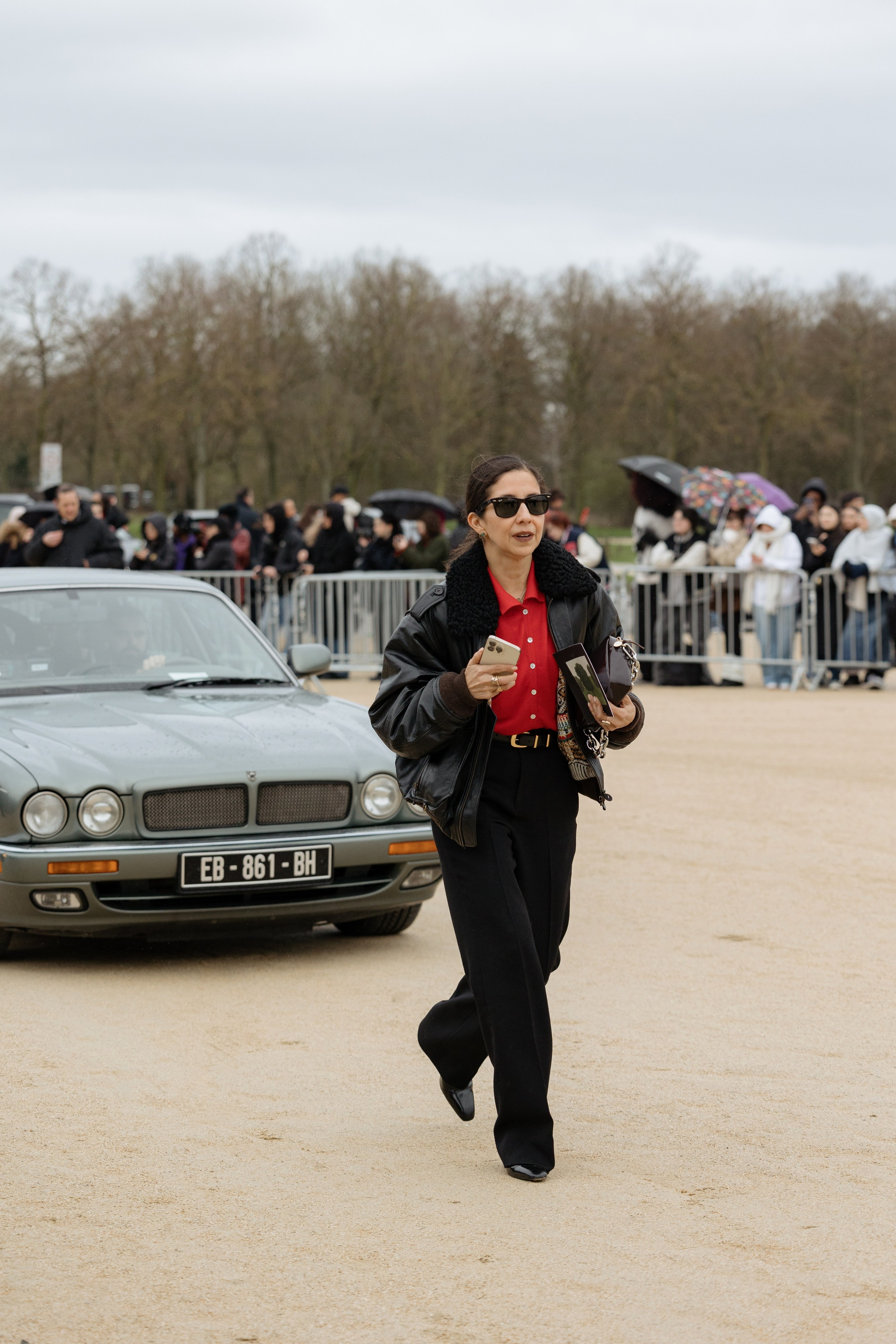 LOEWE PFW WOMENSWEAR FALL-WINTER 24/25. Photographer in Milan Ivan Goncharov