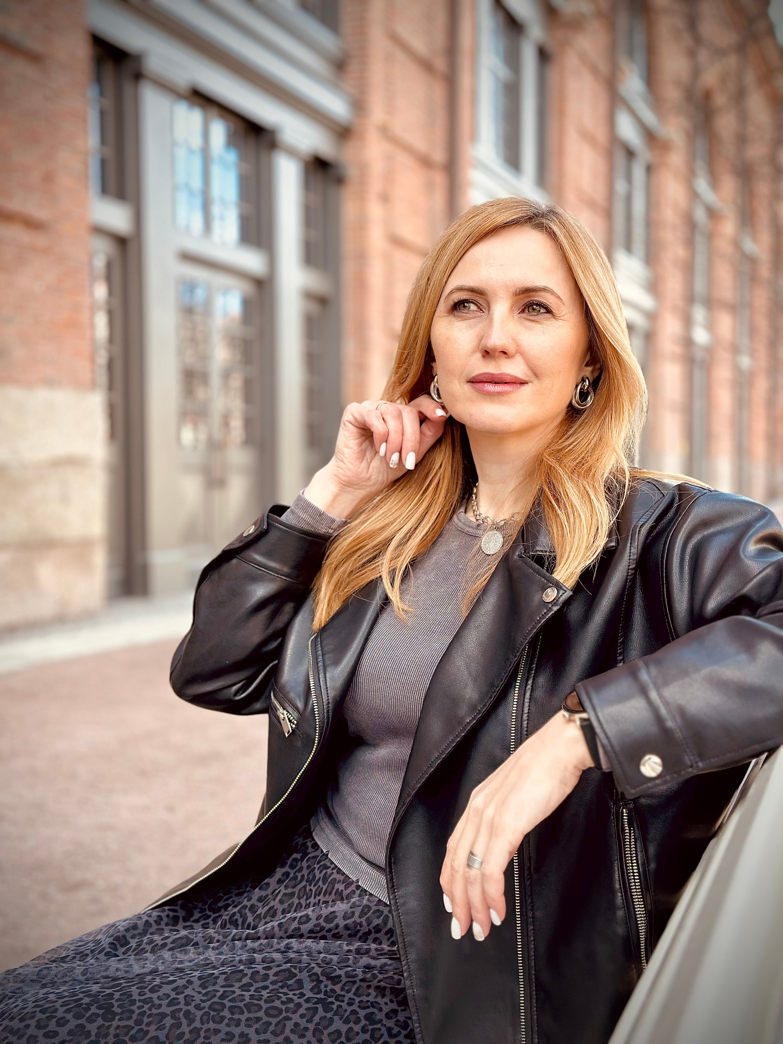 Прогулка в Новой Голландии. КОНТЕНТ |БРЕНД фотограф Санкт-Петербург — Жанна Олтаржевская