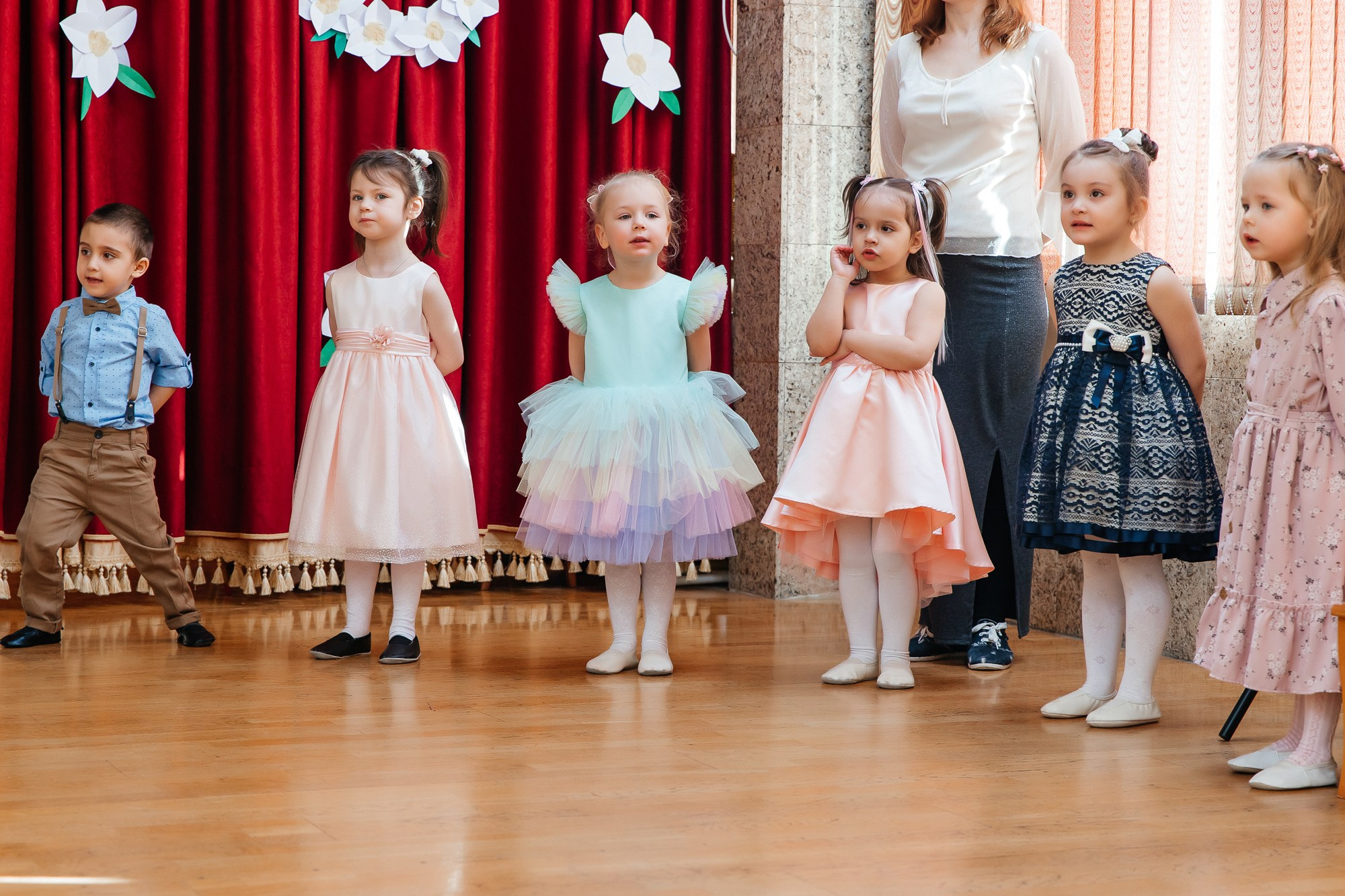 Детский сад № 93 — Утренник (07.03.2023). Свадебный и семейный фотограф Крамар Наталья