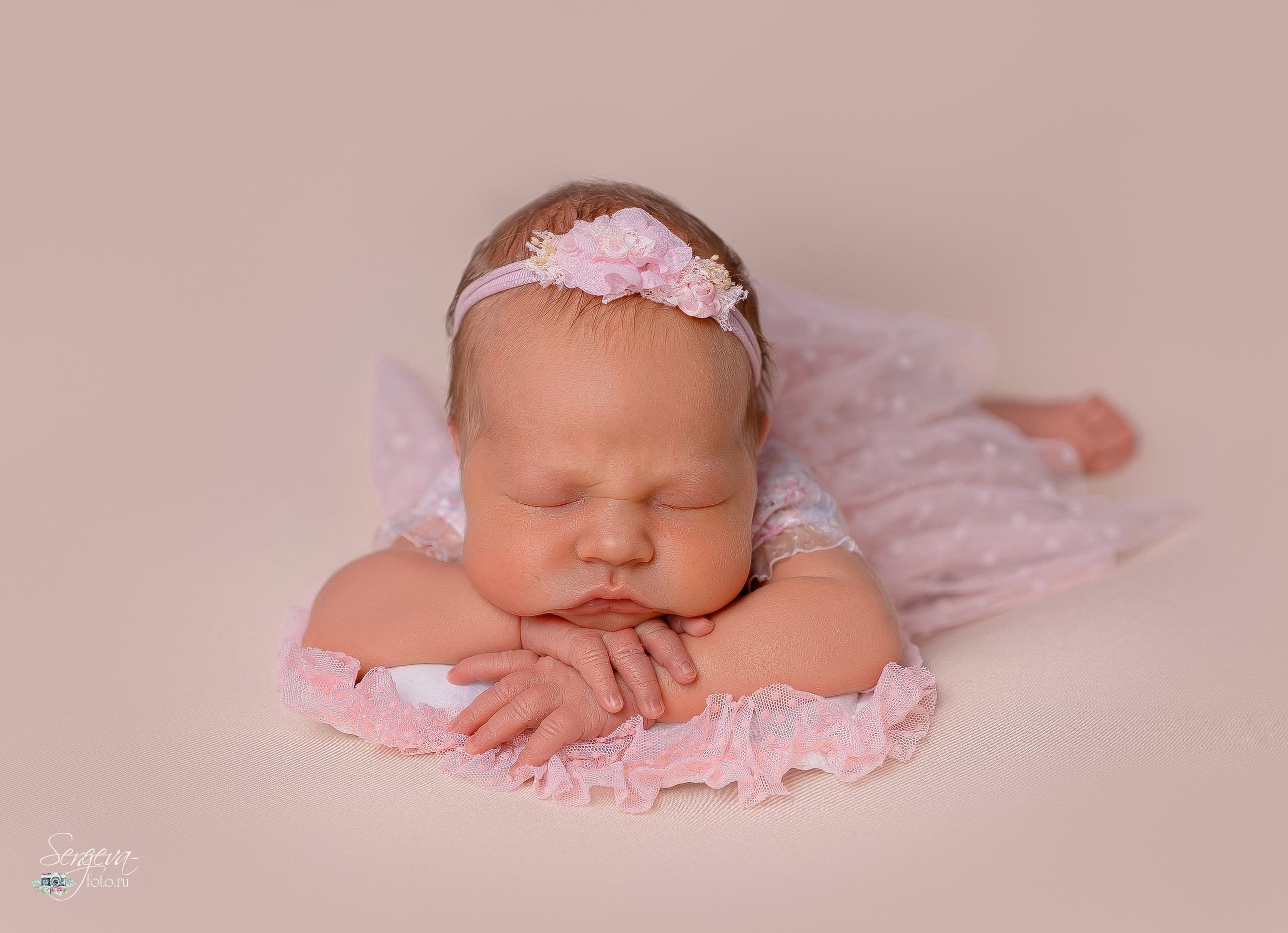Софья 7 дней. Фотограф новорожденных в Нижнем Новгороде Сергеева Оксана