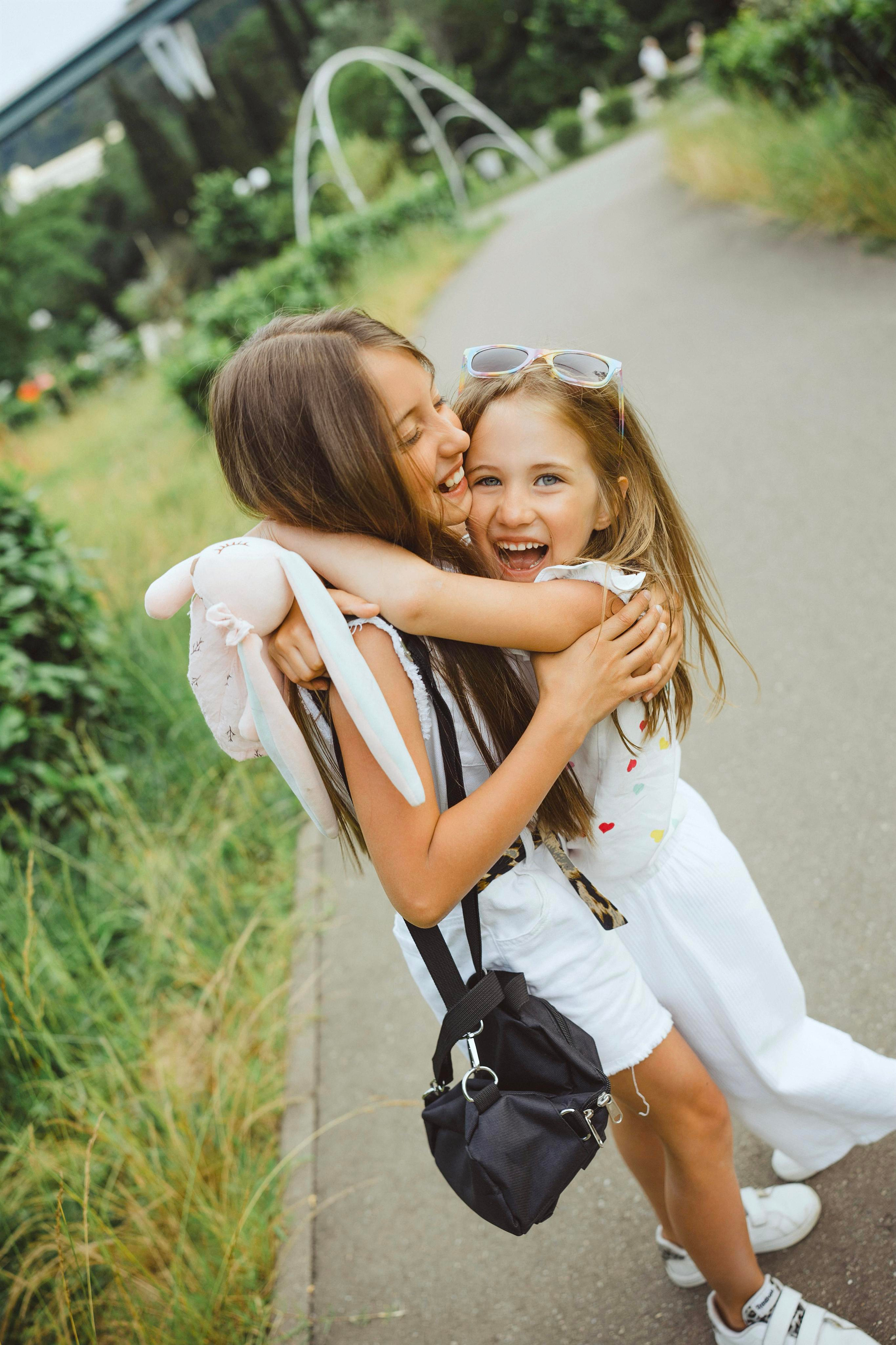 Михаил, Дарья, Варвара, Софья и Майя прогулка. Фотограф в Сочи Щетинина Анастасия