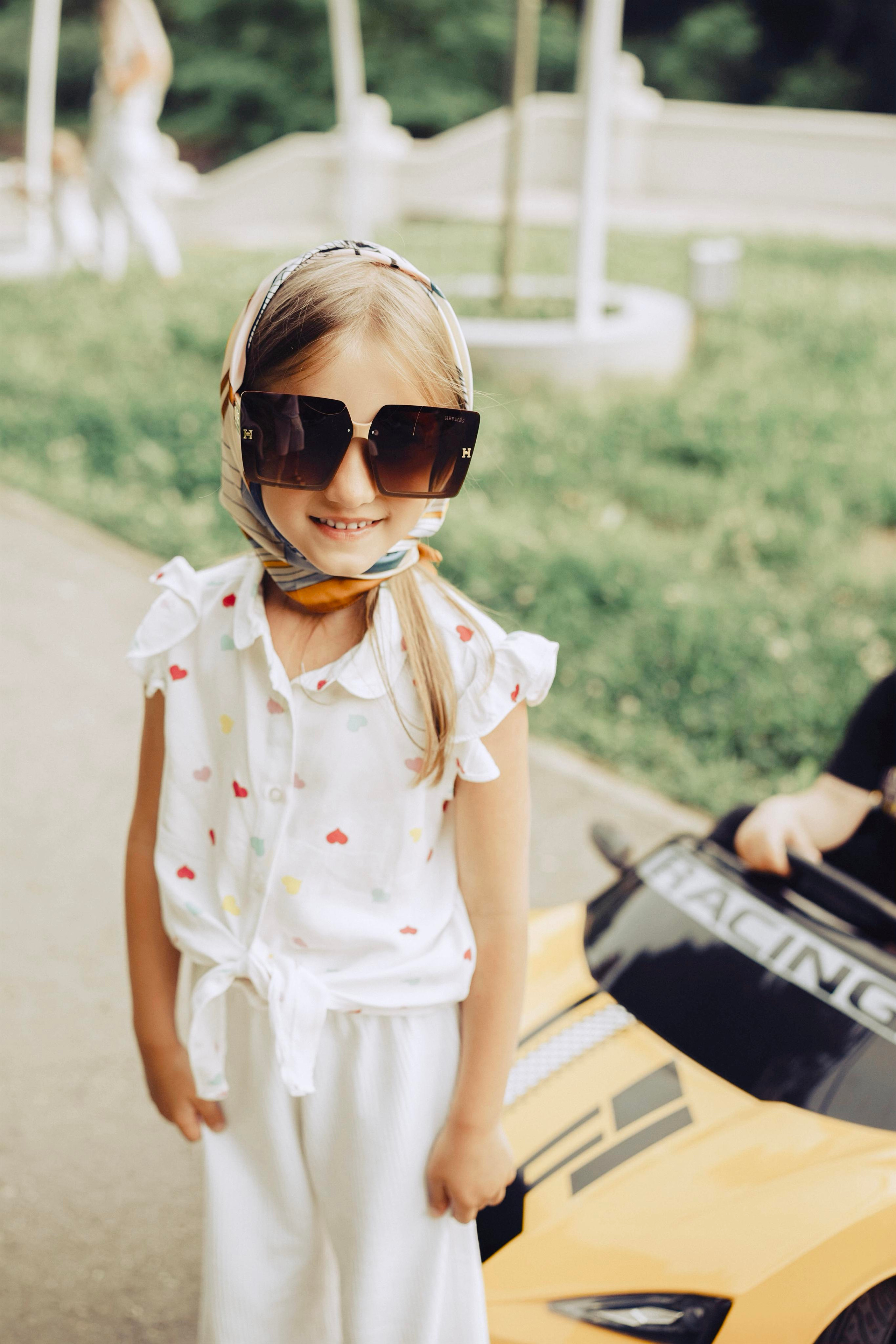 Михаил, Дарья, Варвара, Софья и Майя прогулка. Фотограф в Сочи Щетинина Анастасия