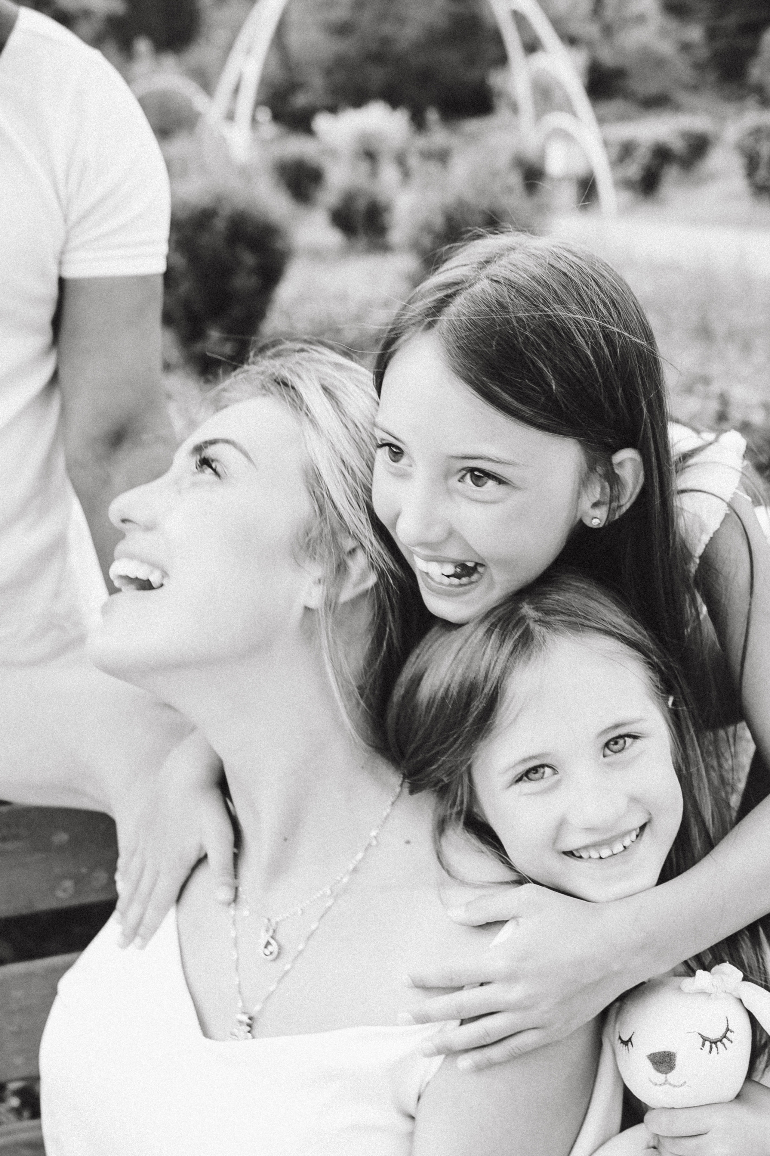 Михаил, Дарья, Варвара, Софья и Майя прогулка. Фотограф в Сочи Щетинина Анастасия