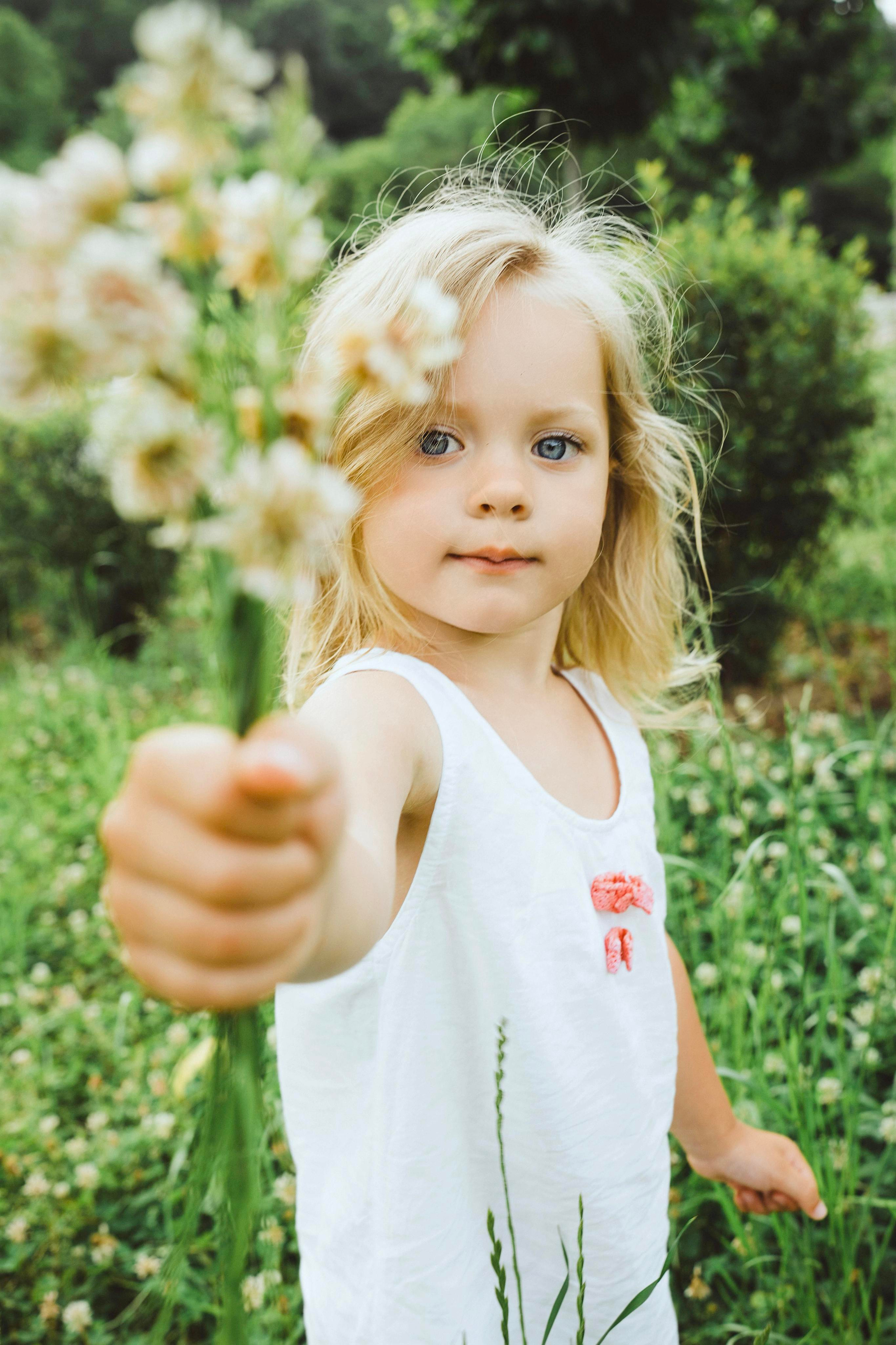 Михаил, Дарья, Варвара, Софья и Майя прогулка. Фотограф в Сочи Щетинина Анастасия