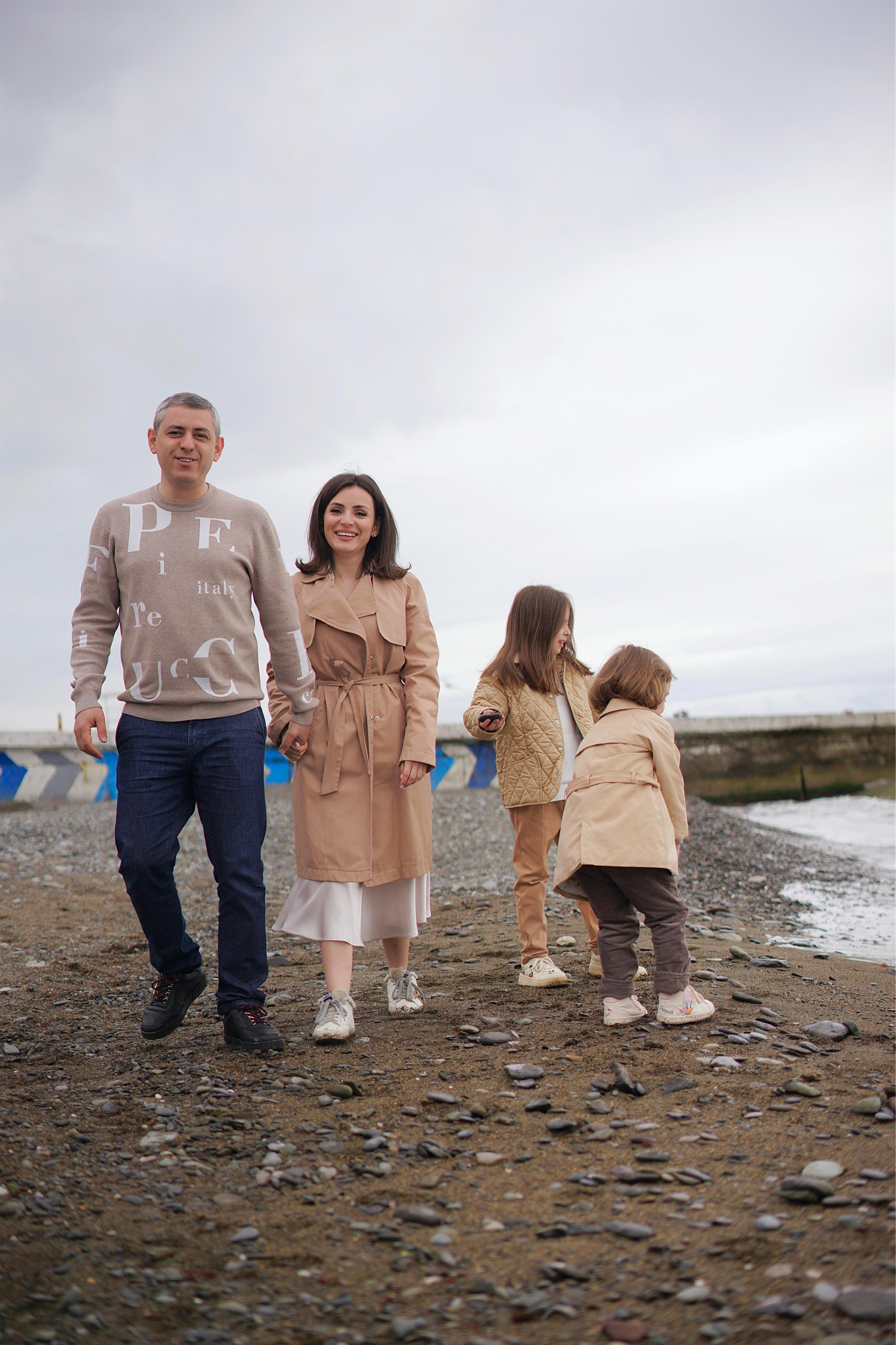 Сега, Лика, София и Стефания. Фотограф в Сочи Щетинина Анастасия