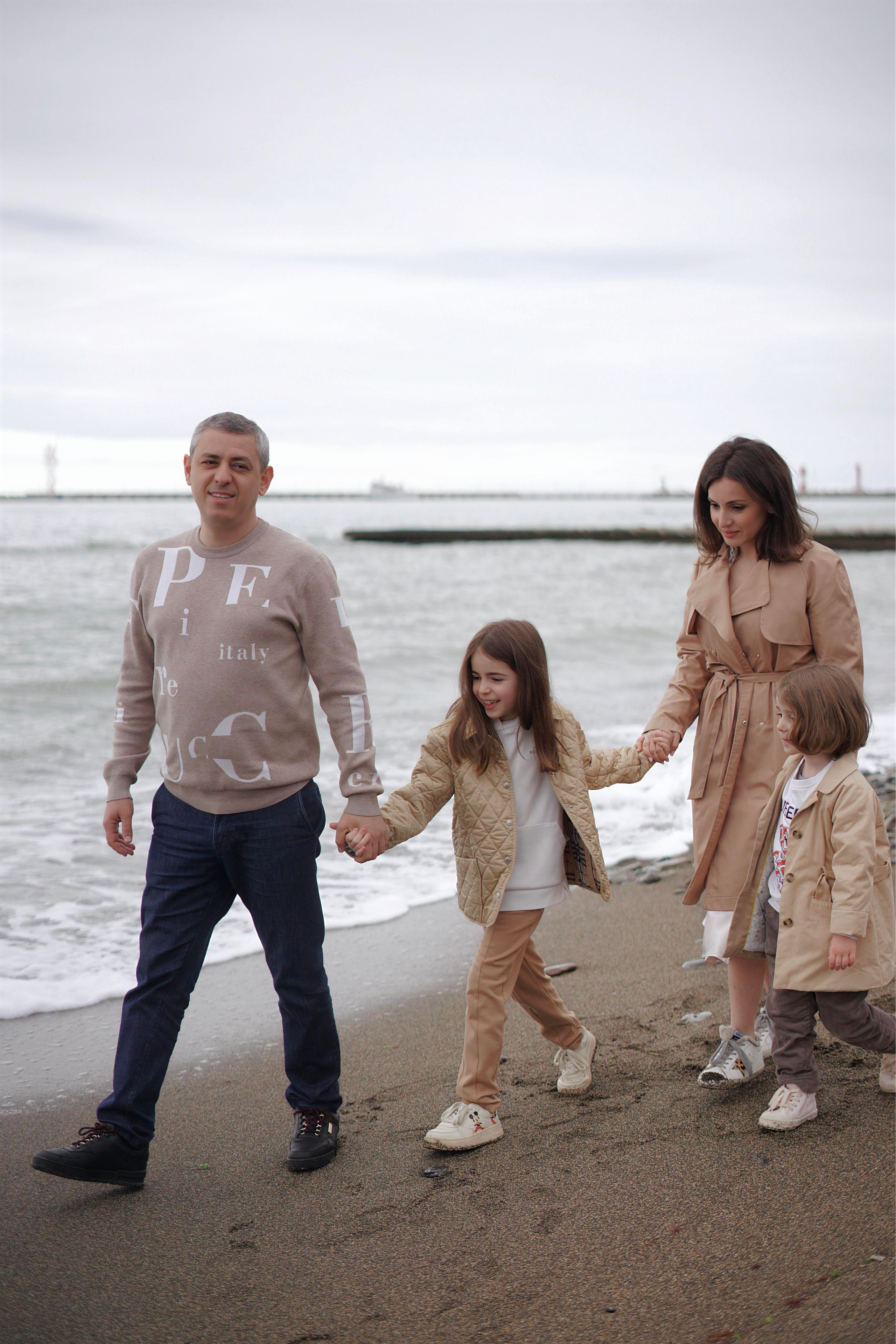 Сега, Лика, София и Стефания. Фотограф в Сочи Щетинина Анастасия