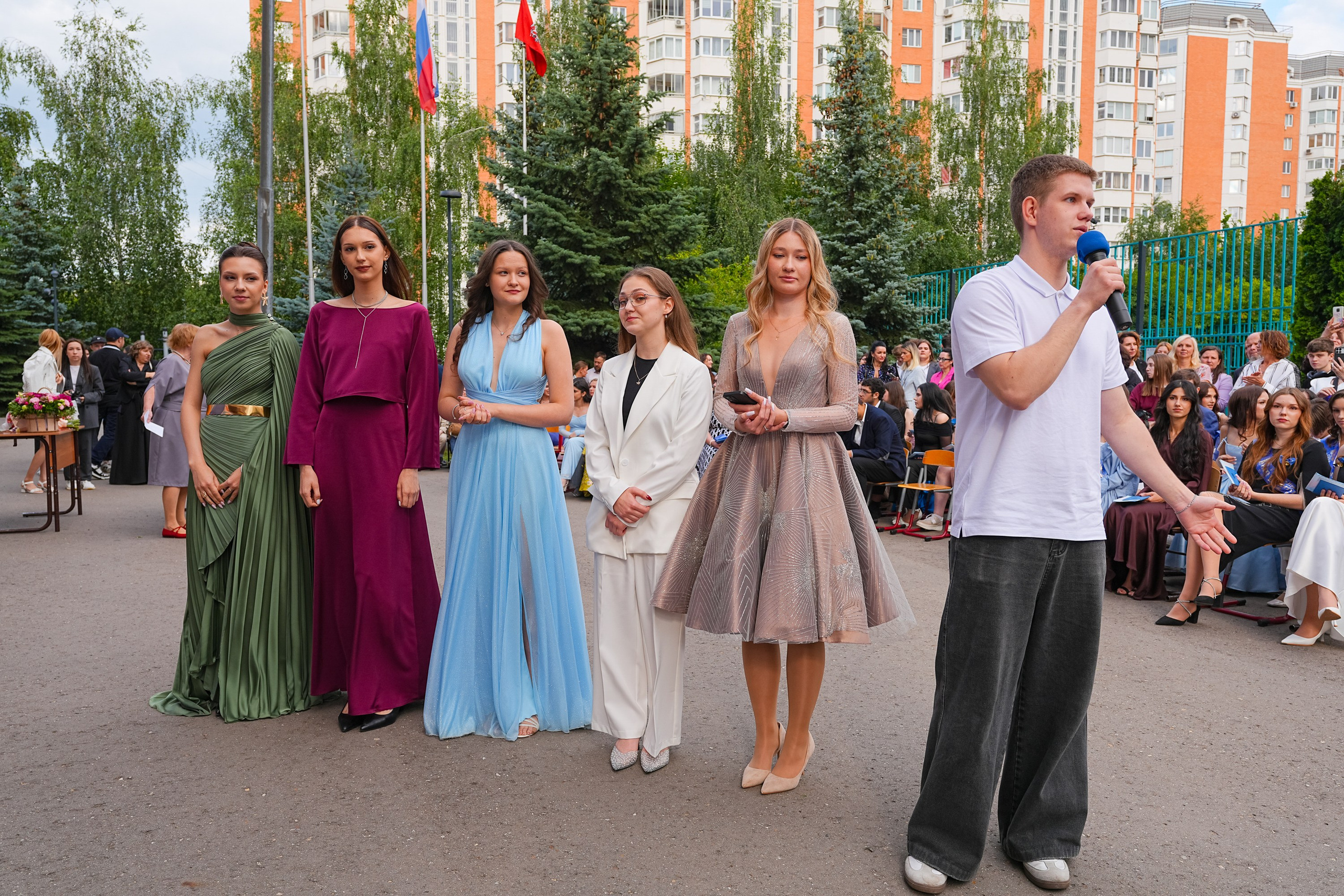 Праздники в школе. Репортажный фотограф Ирина Сухарева