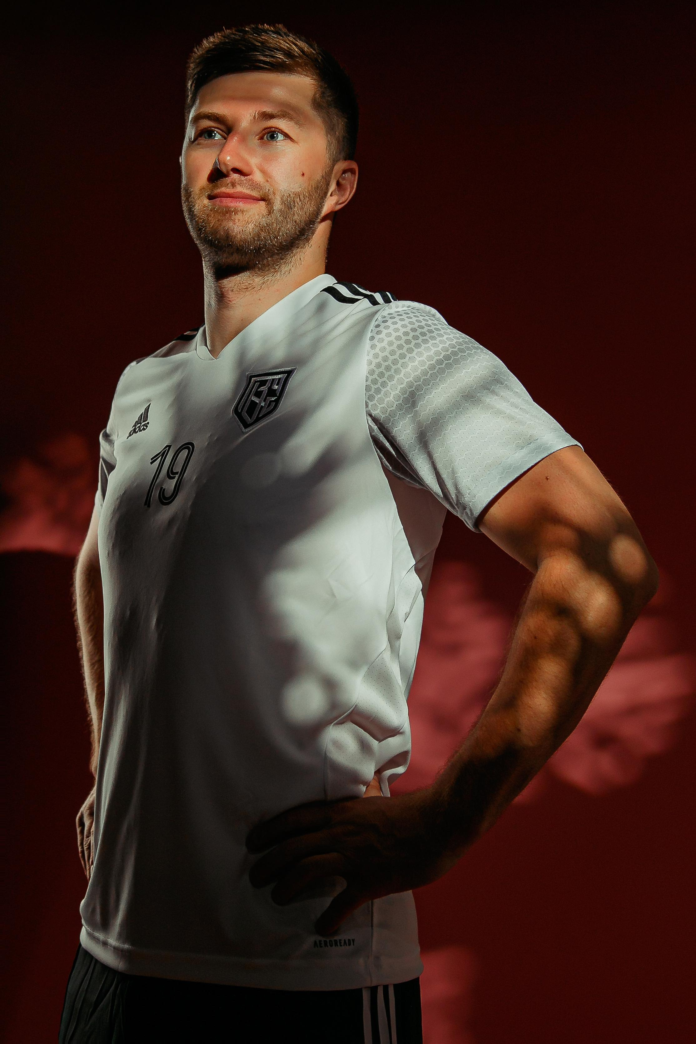 R96. Фотограф Event | Портрет | Реклама. Екатеринбург→Москва→Санкт-Петербург | Александр Братилов