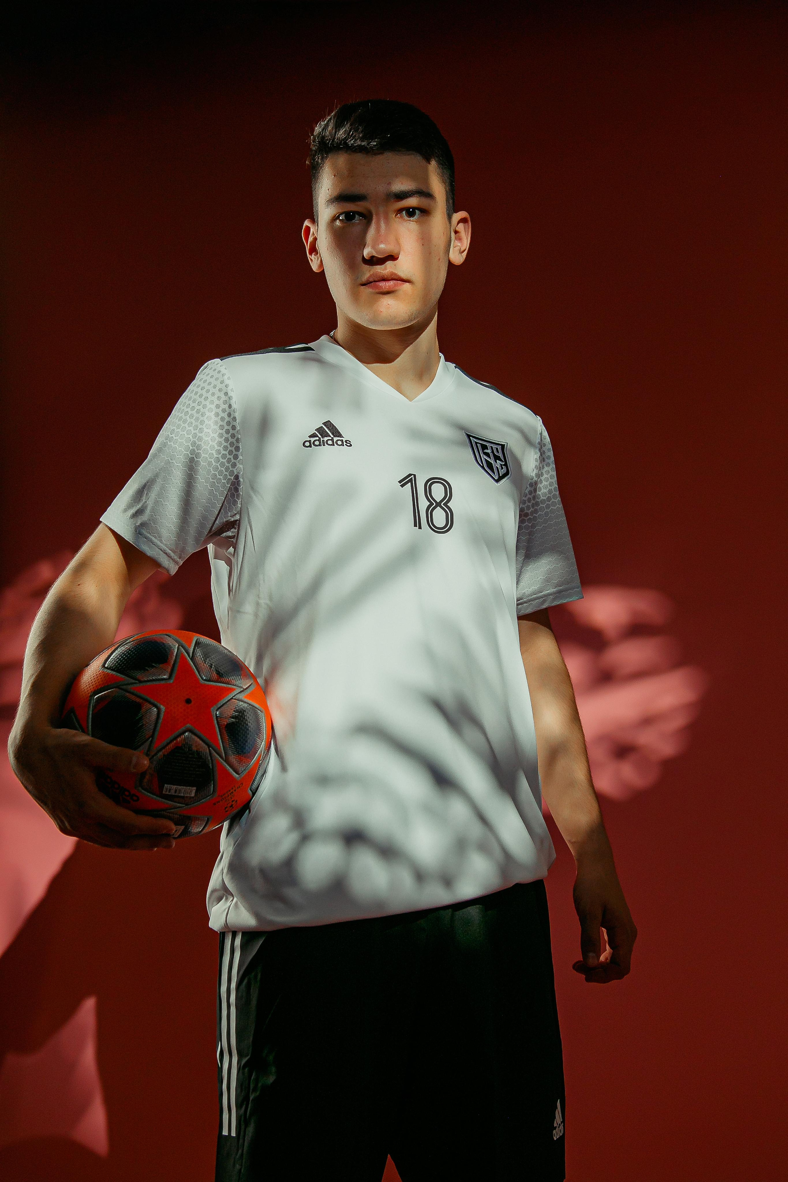 R96. Фотограф Event | Портрет | Реклама. Екатеринбург→Москва→Санкт-Петербург | Александр Братилов