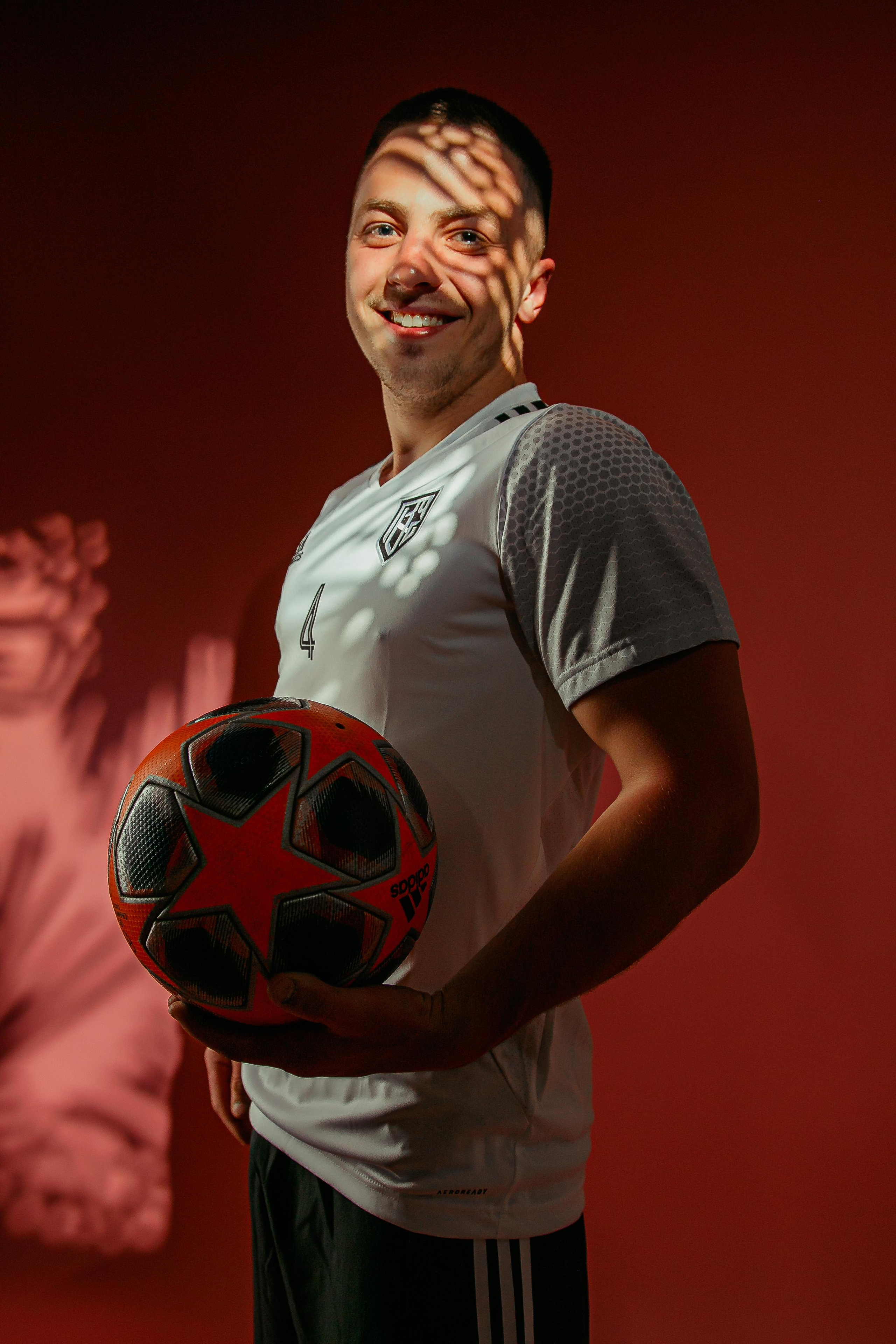 R96. Фотограф Event | Портрет | Реклама. Екатеринбург→Москва→Санкт-Петербург | Александр Братилов