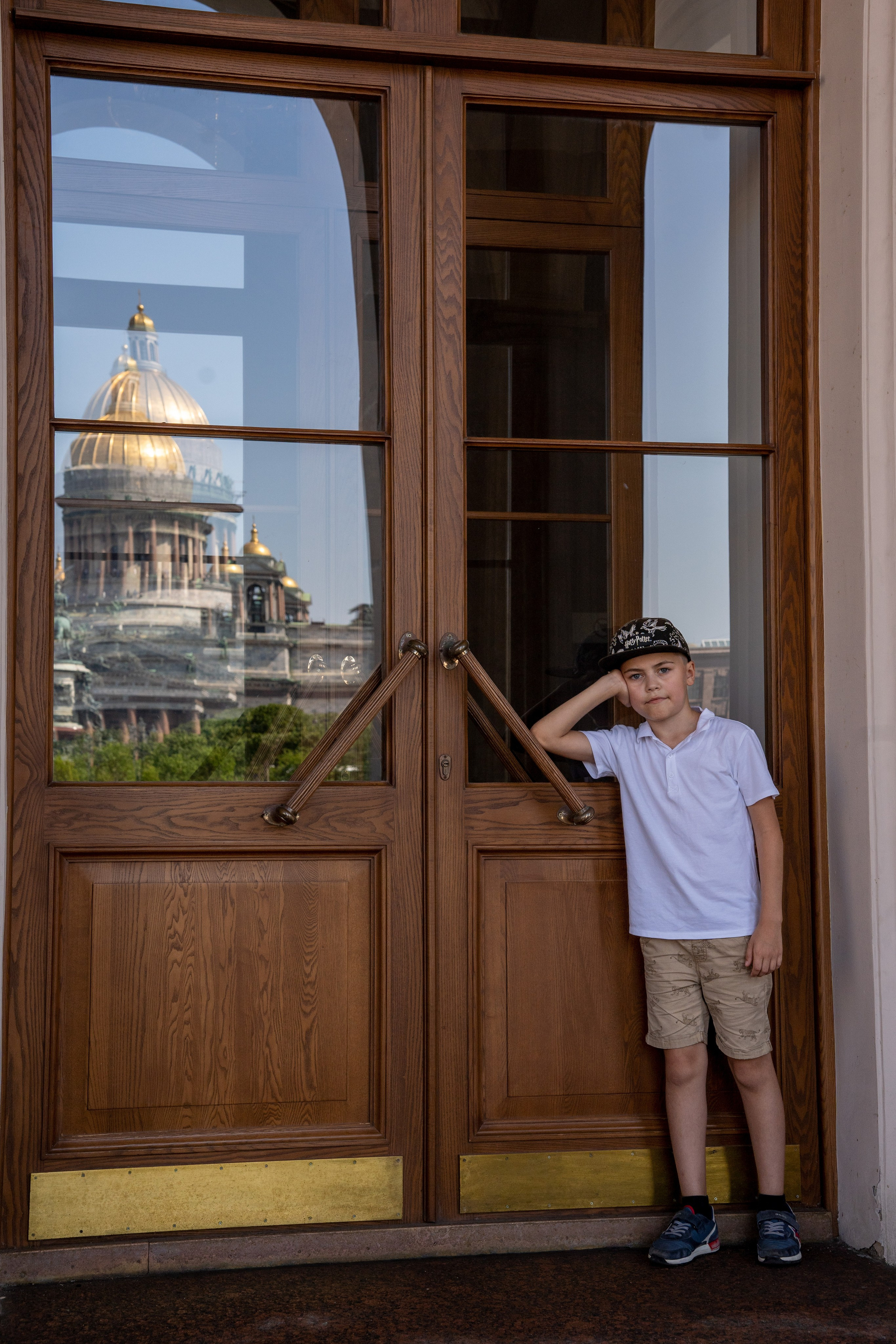 В полдень. Студийный и портретный фотограф в САНКТ-ПЕТЕРБУРГЕИрина Махаон