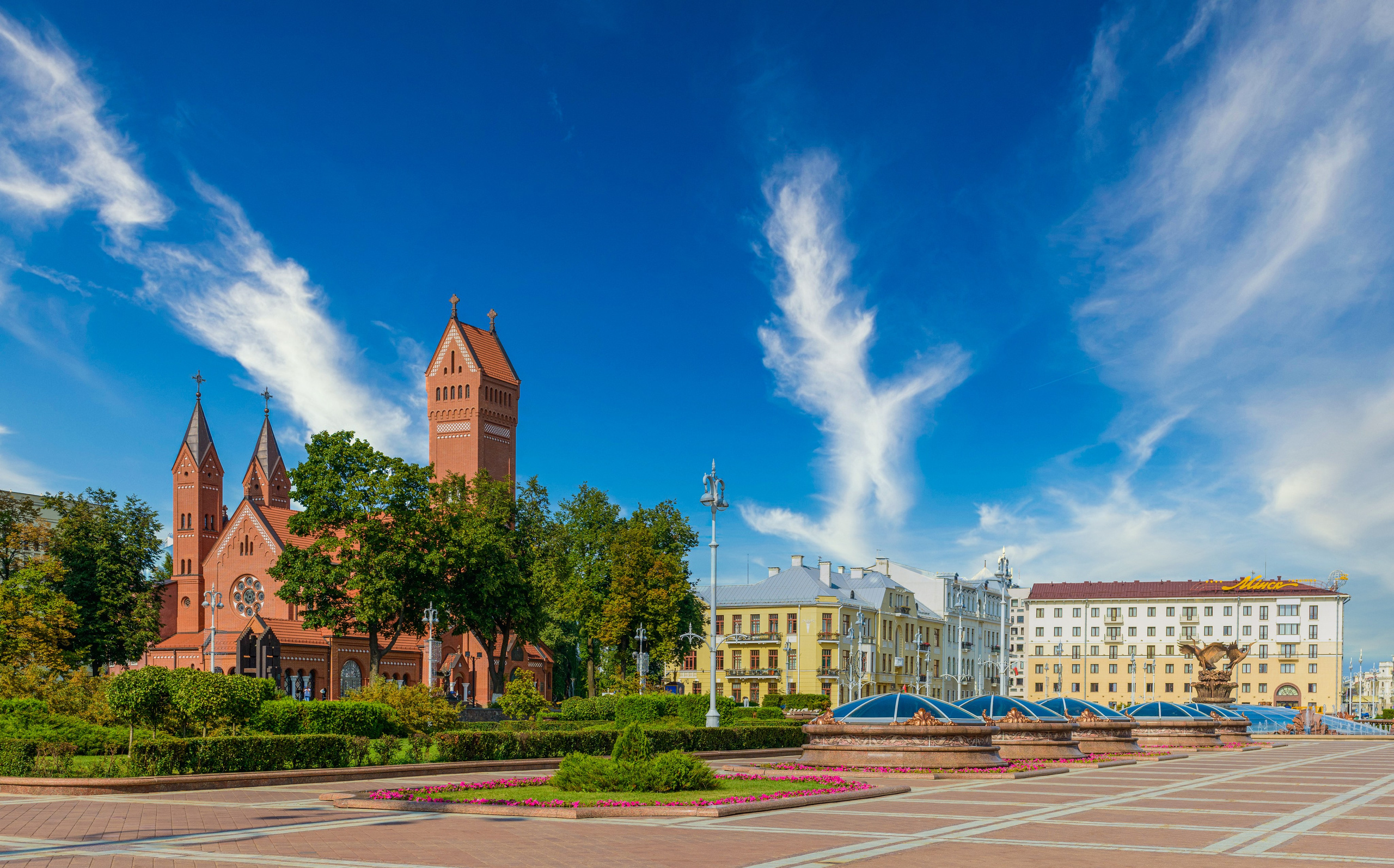 АРТ Город Минск. Фотограф Платон Македонский