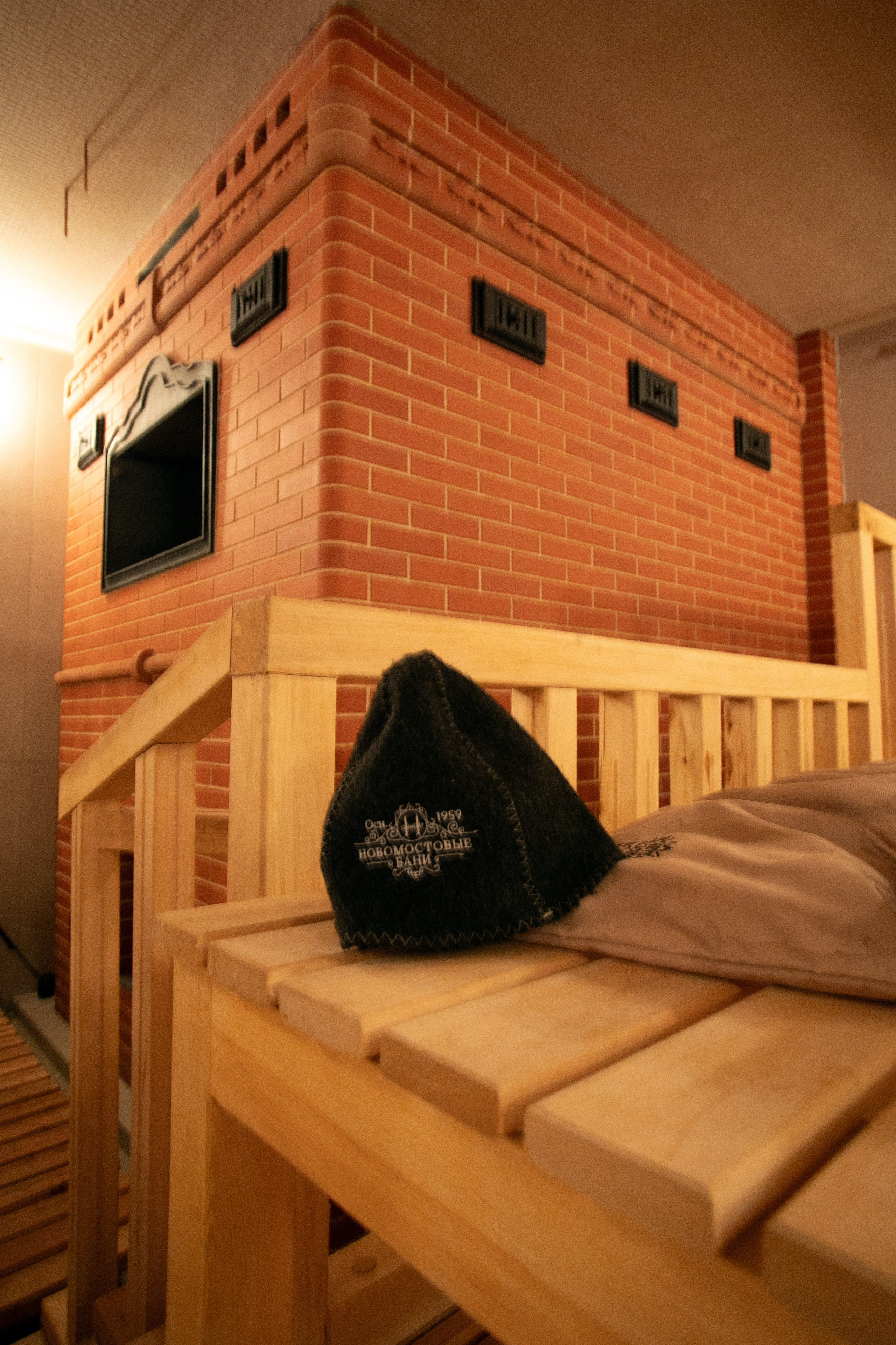 Новомостовые бани Уфа, Бани Уфа, Новомостовая, 3а, Баня Эдельвейс, Сауна Уфа, Спа Уфа, баня, сауна, Уфа, кедровая парная, общая парная, кабинки для отдыха Уфа