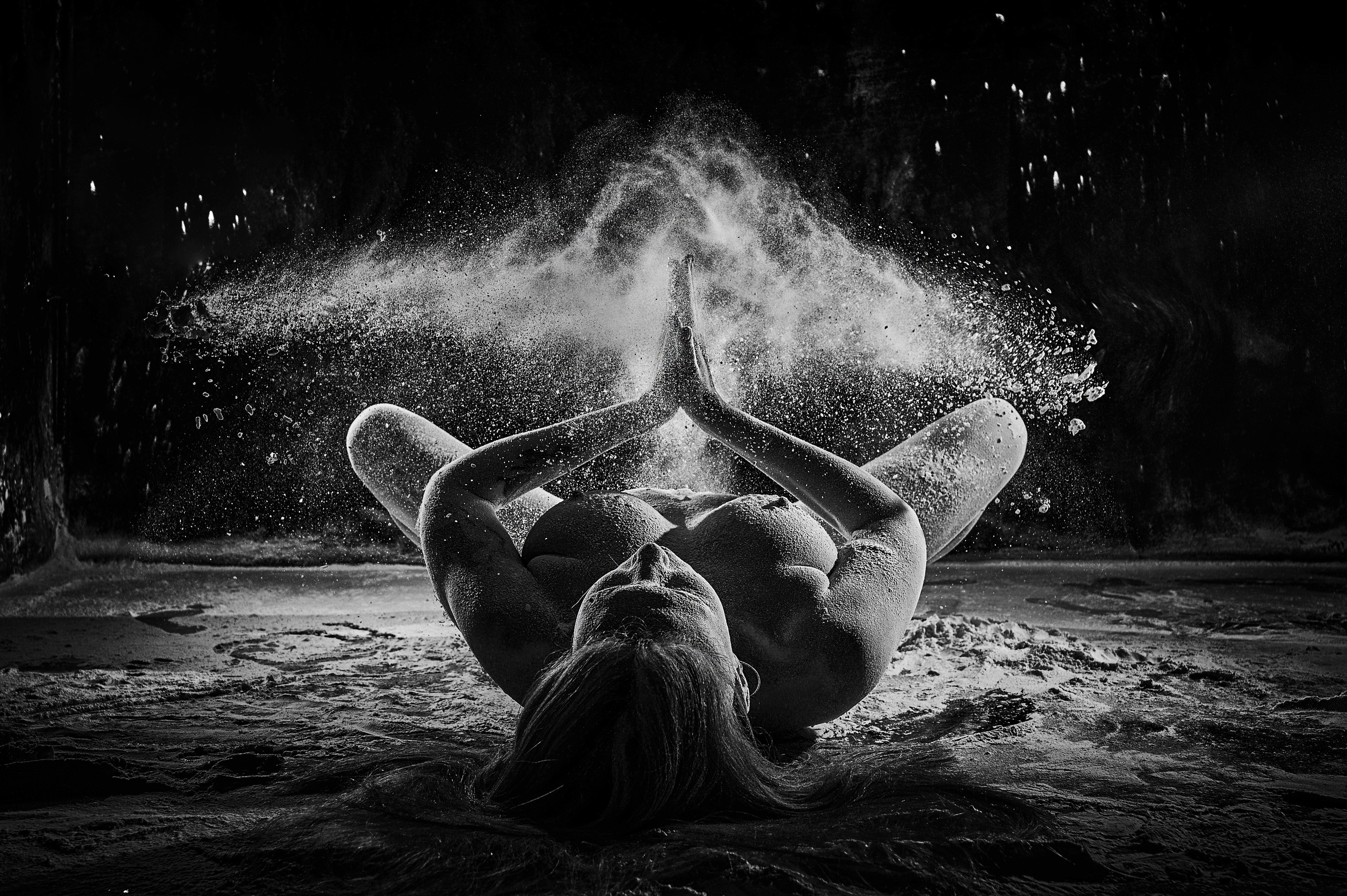 FLOUR. Ню фотограф в городе Владивосток Алексей Кудряшов