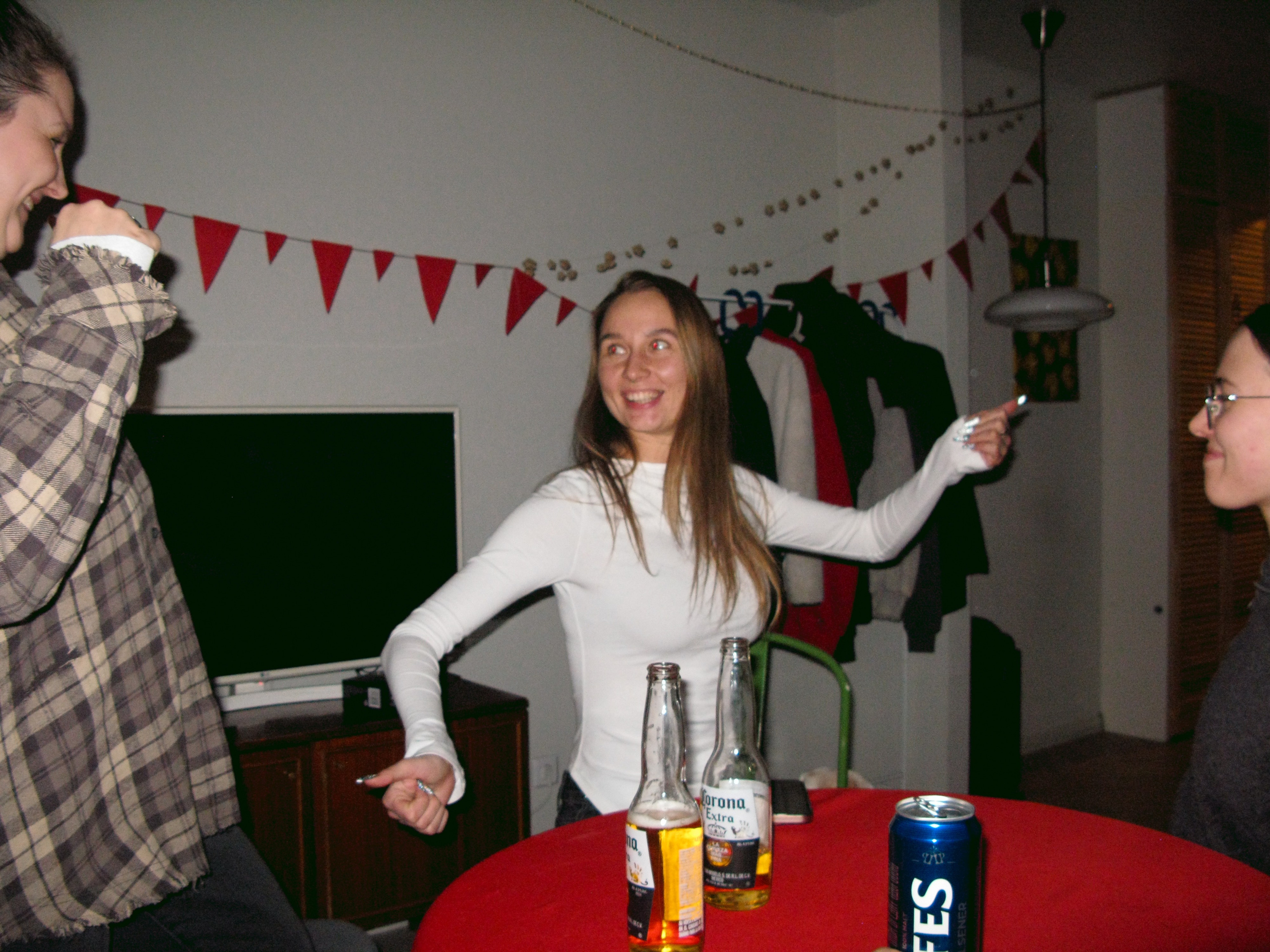 Feb. Фотограф Миланазавр