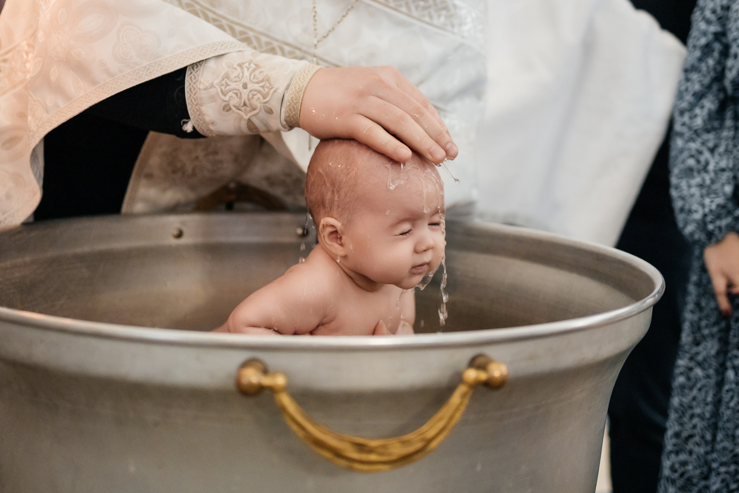 Крещение ребёнка в Сургуте. Семейный фотограф в Сургуте Инна Смолякова