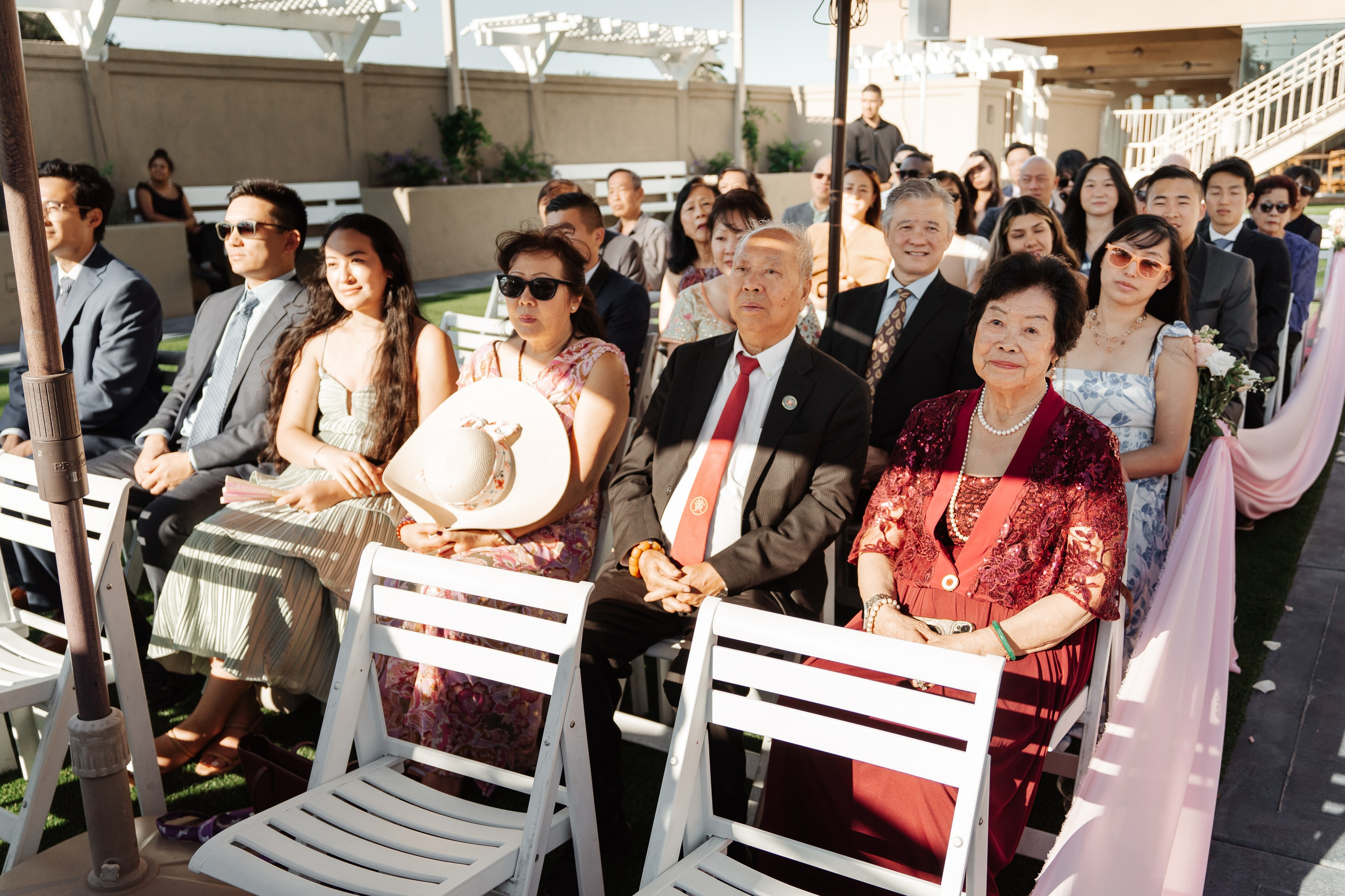 2025-08-16_AndreaChristopher. Ретушер Зенькевич Света